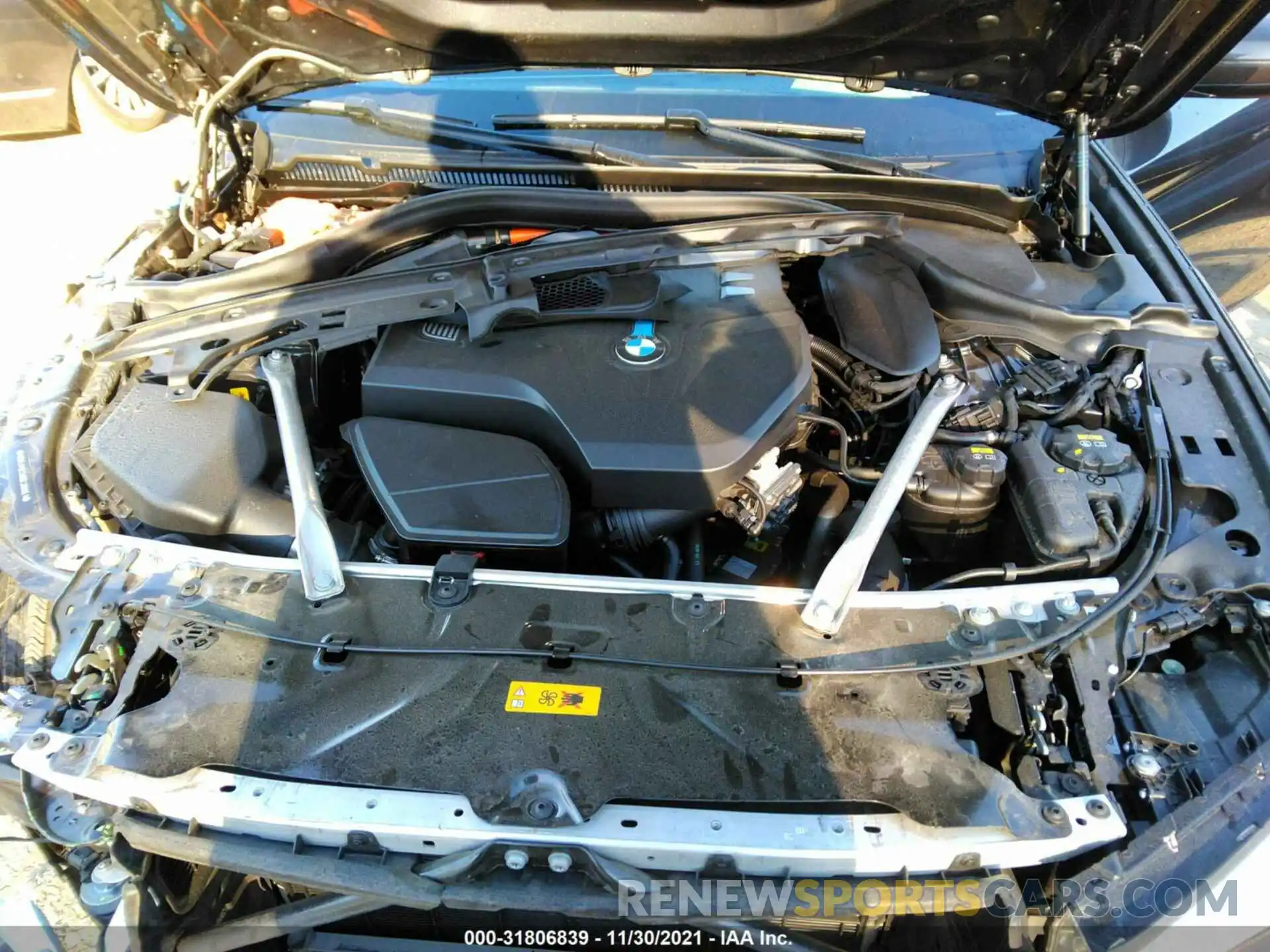 10 Photograph of a damaged car WBAJA9C56KB389051 BMW 5 SERIES 2019