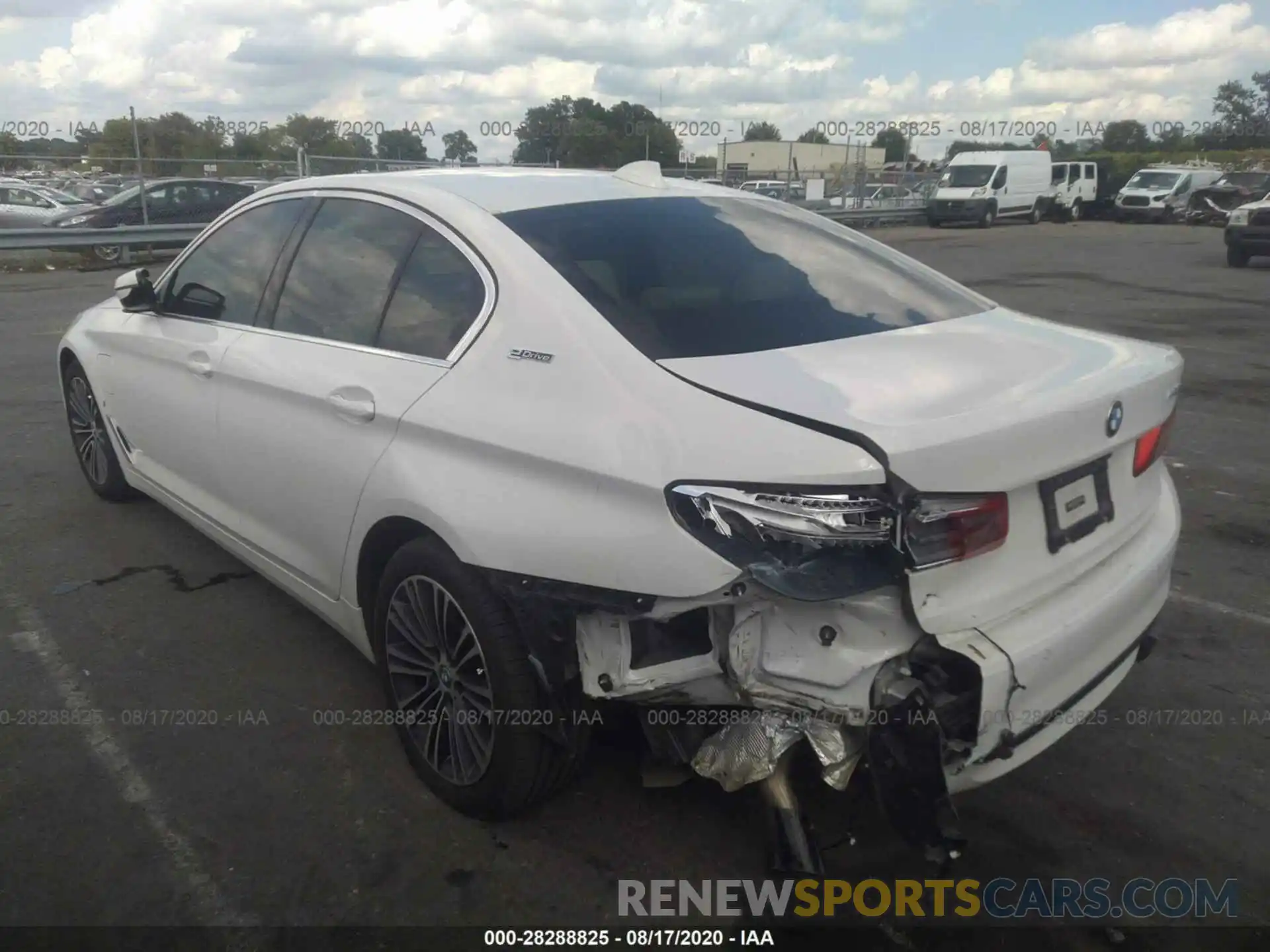 3 Photograph of a damaged car WBAJA9C56KB389938 BMW 5 SERIES 2019