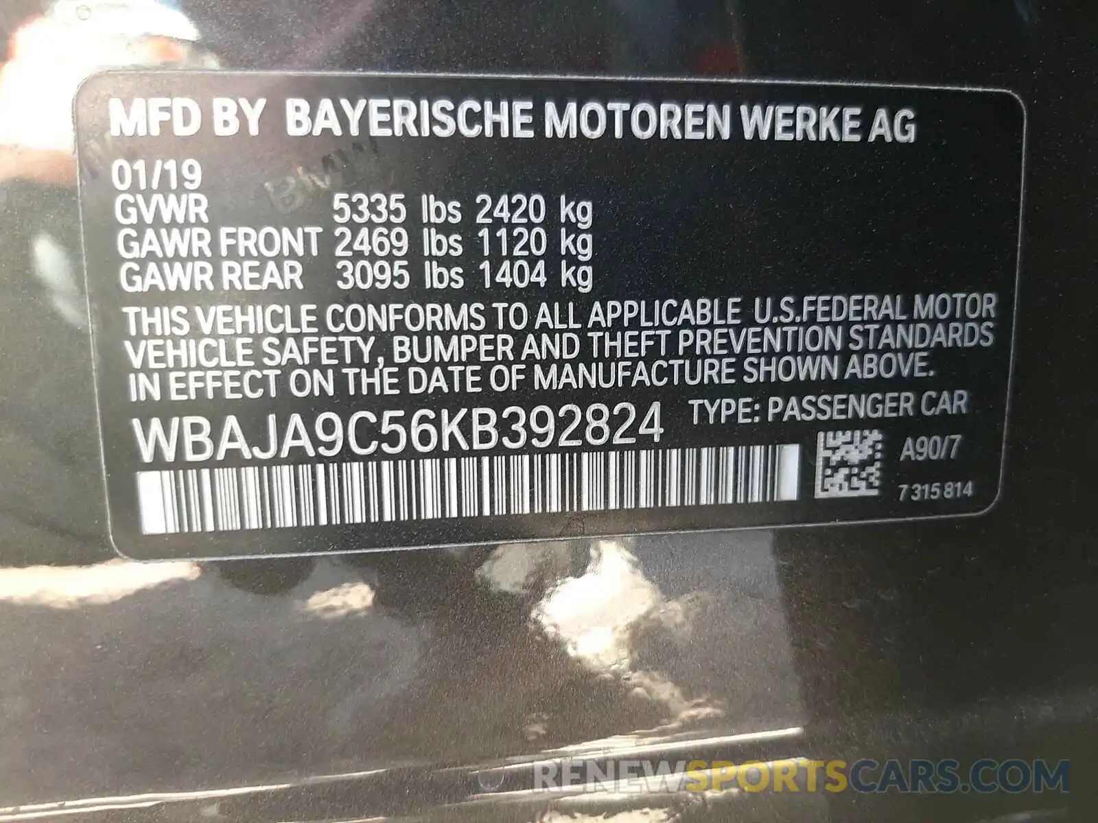 10 Photograph of a damaged car WBAJA9C56KB392824 BMW 5 SERIES 2019