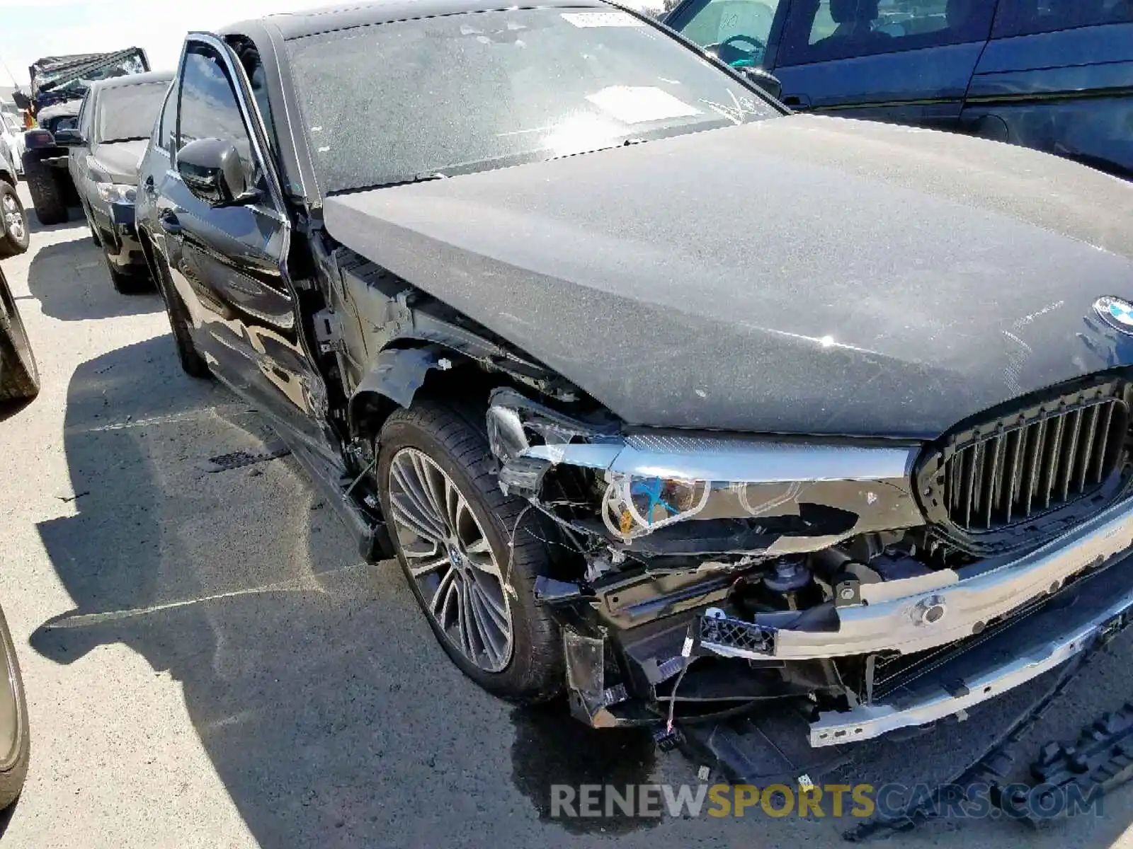 1 Photograph of a damaged car WBAJA9C56KB392872 BMW 5 SERIES 2019