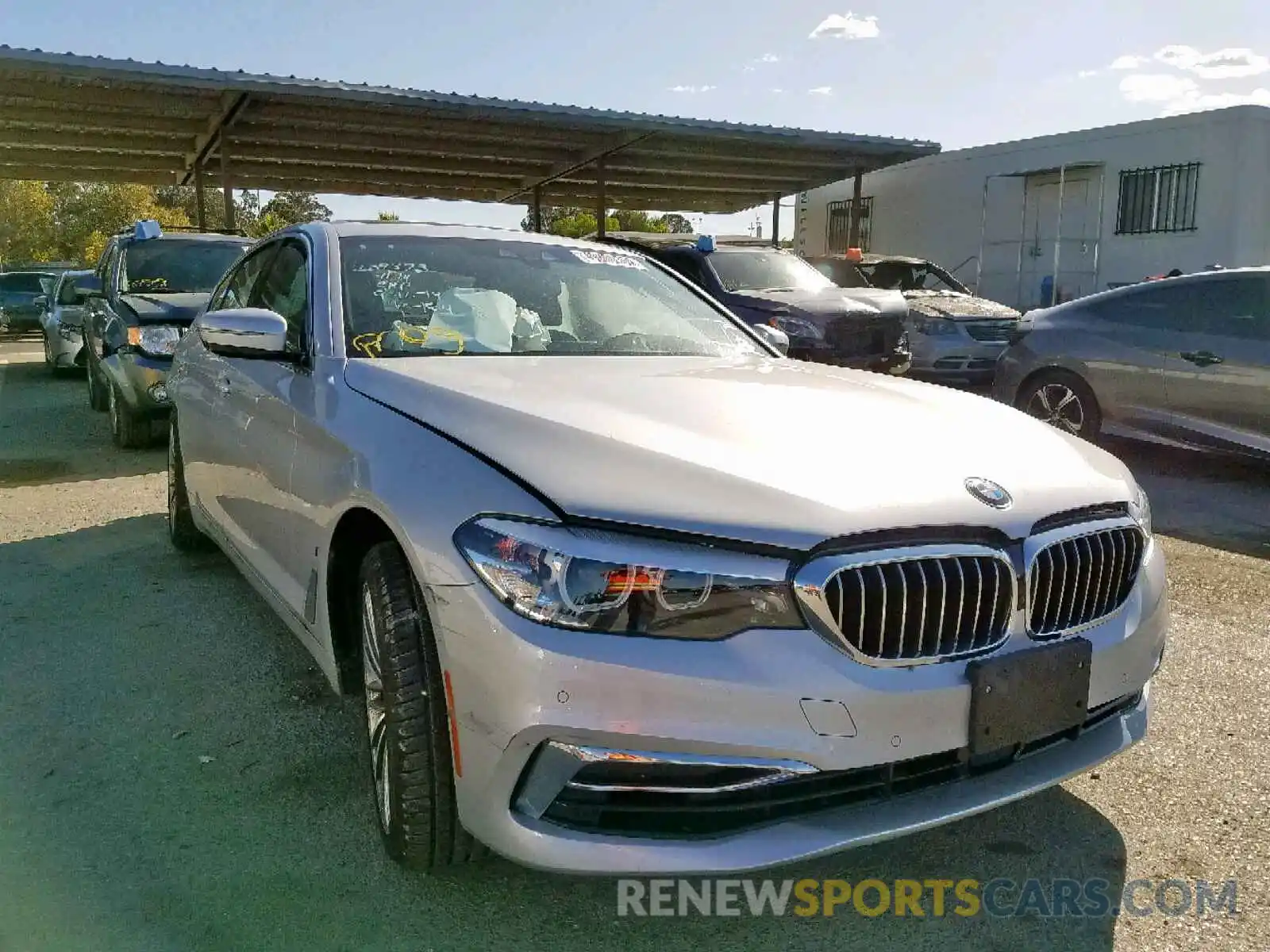 1 Photograph of a damaged car WBAJA9C56KB393620 BMW 5 SERIES 2019