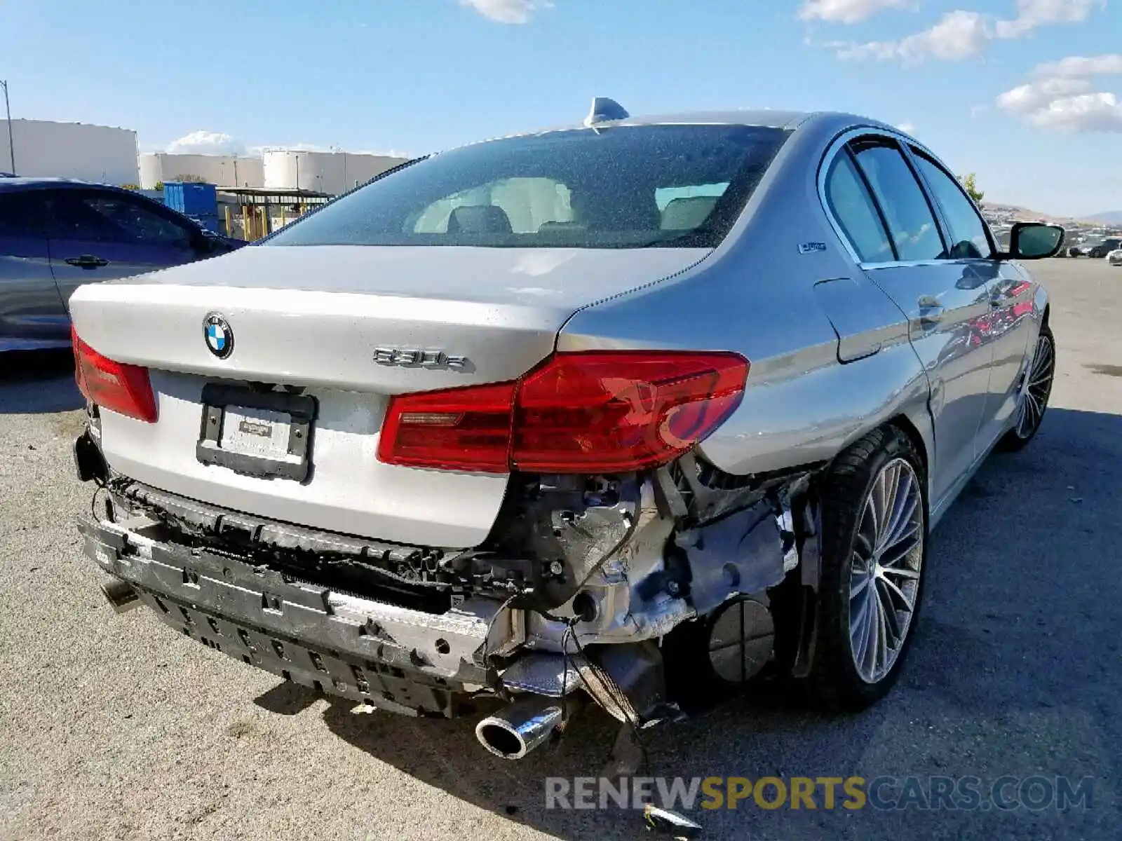 4 Photograph of a damaged car WBAJA9C56KB393620 BMW 5 SERIES 2019