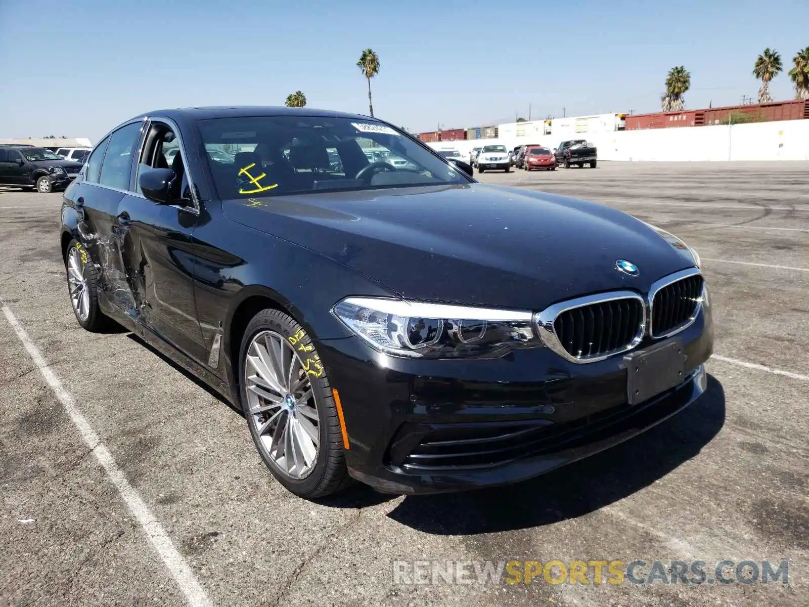 1 Photograph of a damaged car WBAJA9C56KB399031 BMW 5 SERIES 2019