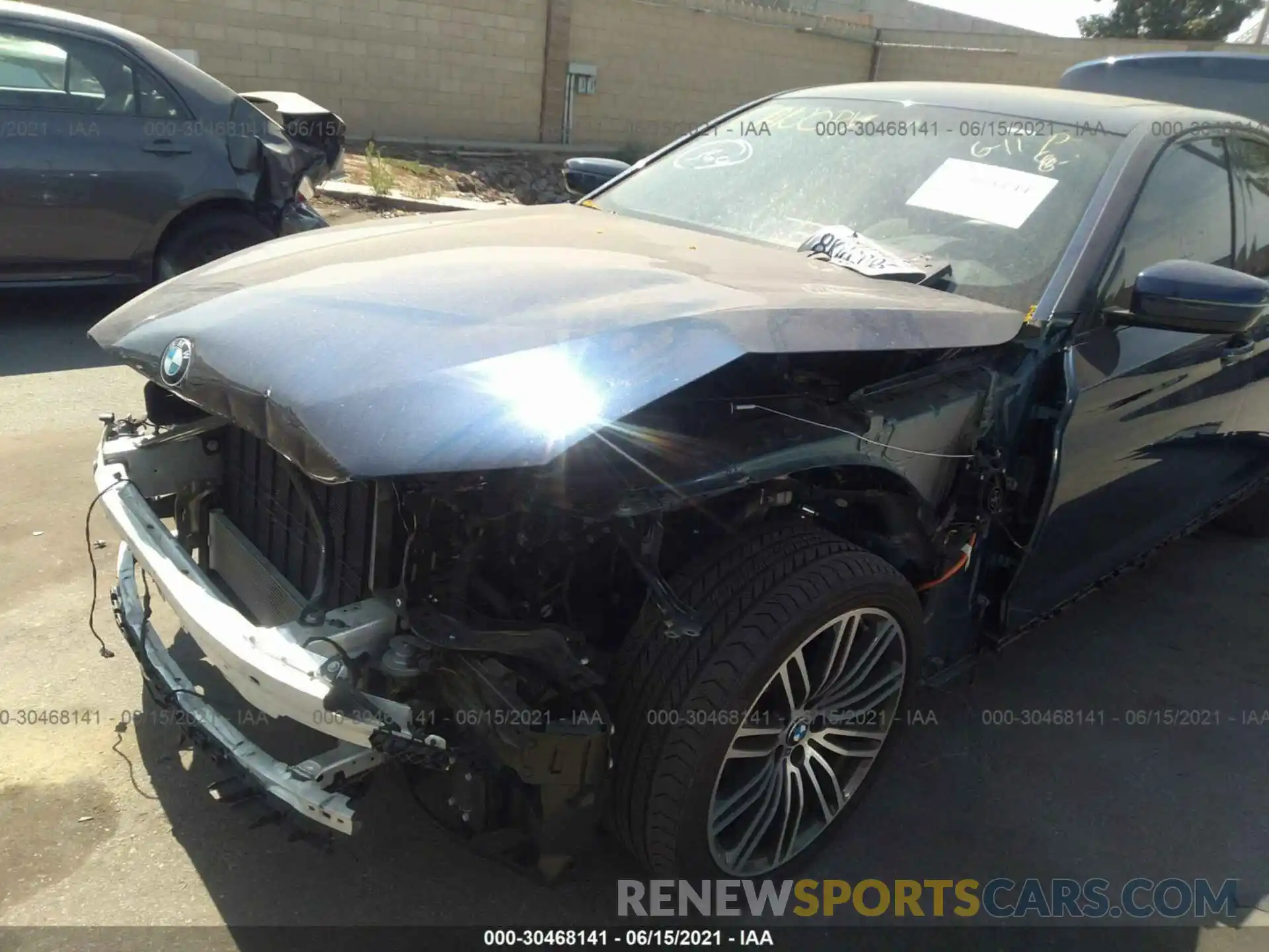 6 Photograph of a damaged car WBAJA9C56KB399353 BMW 5 SERIES 2019