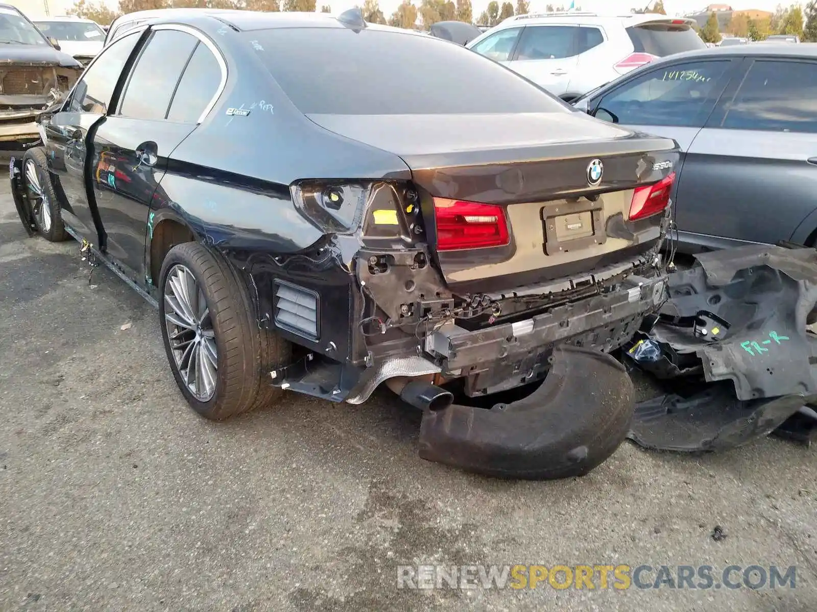 3 Photograph of a damaged car WBAJA9C57KB253673 BMW 5 SERIES 2019