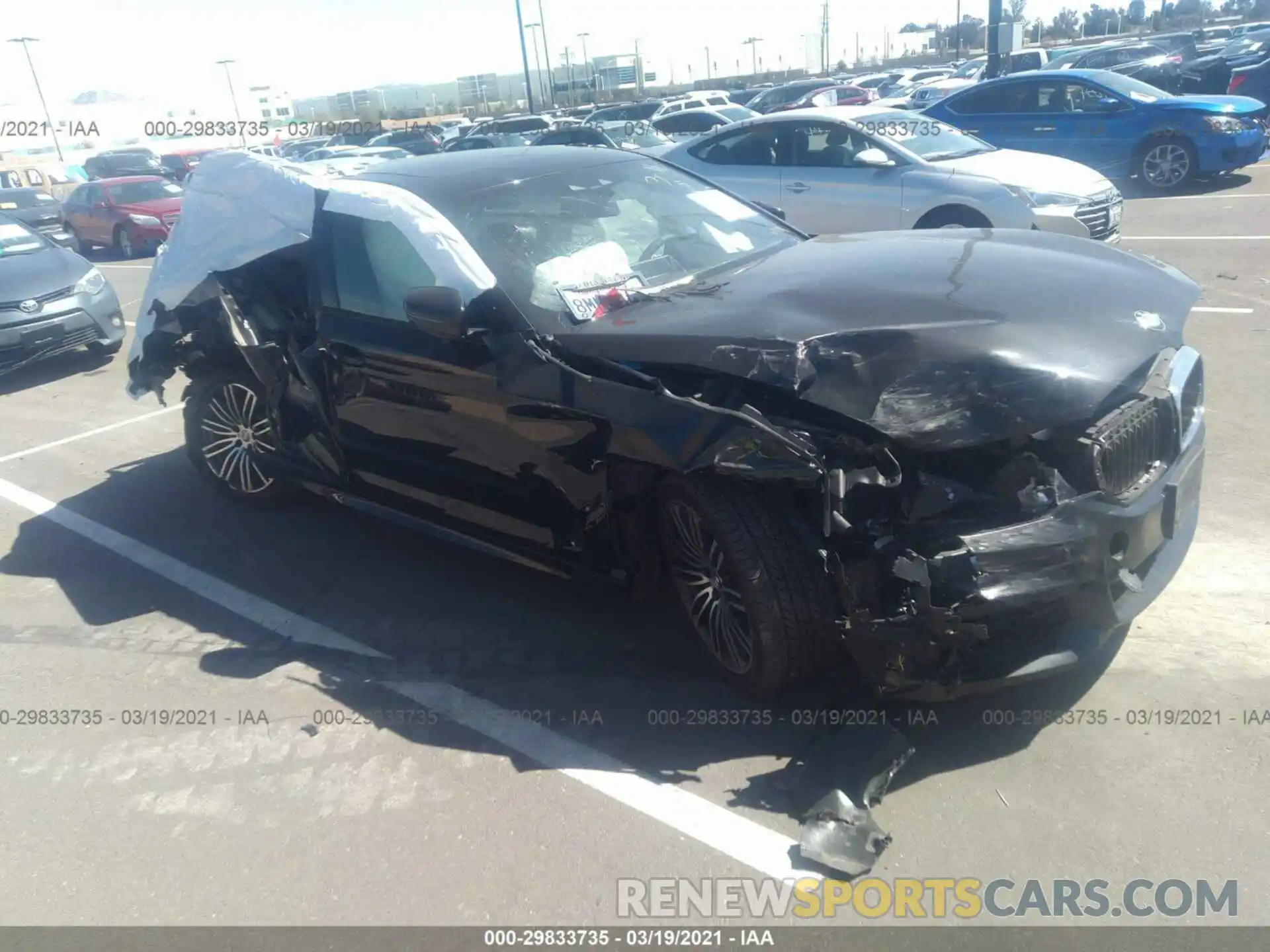 1 Фотография поврежденного автомобиля WBAJA9C57KB389897 BMW 5 SERIES 2019