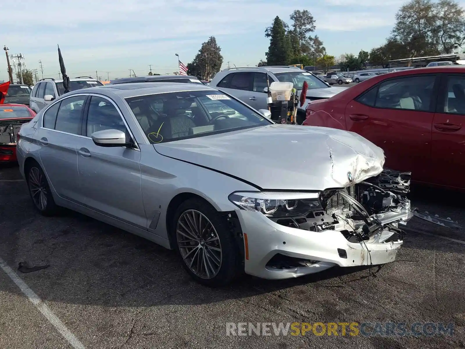 1 Photograph of a damaged car WBAJA9C57KB392749 BMW 5 SERIES 2019