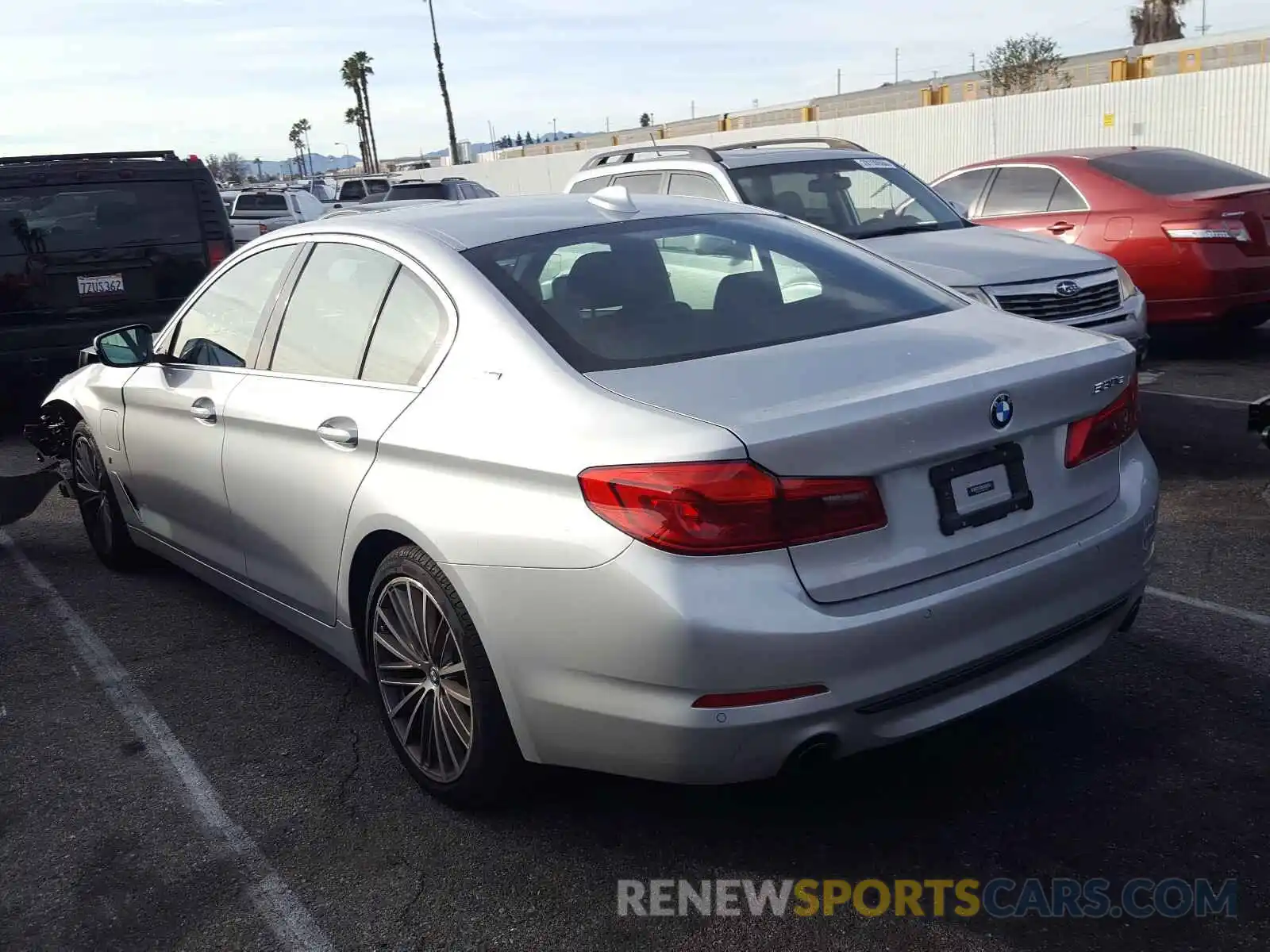 3 Photograph of a damaged car WBAJA9C57KB392749 BMW 5 SERIES 2019