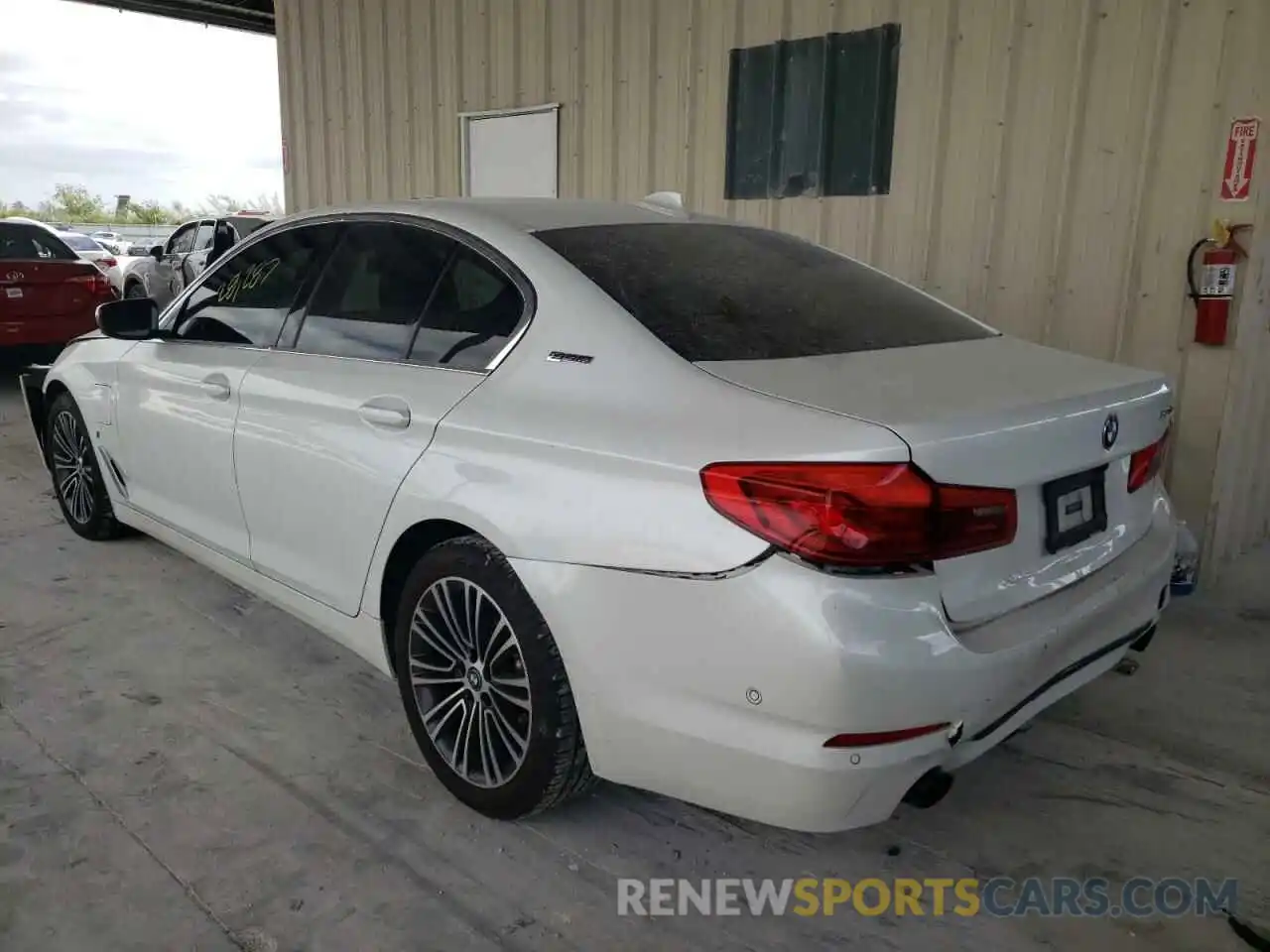 3 Photograph of a damaged car WBAJA9C57KB393268 BMW 5 SERIES 2019