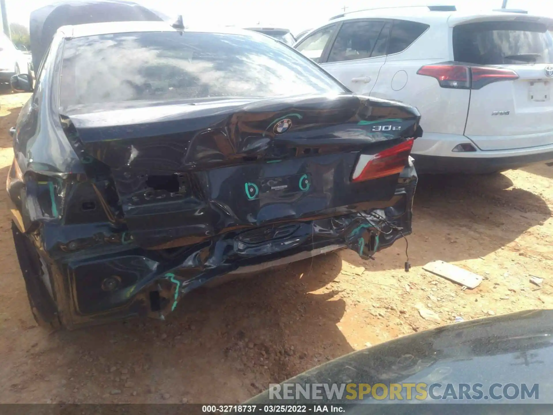 6 Photograph of a damaged car WBAJA9C57KB399037 BMW 5 SERIES 2019