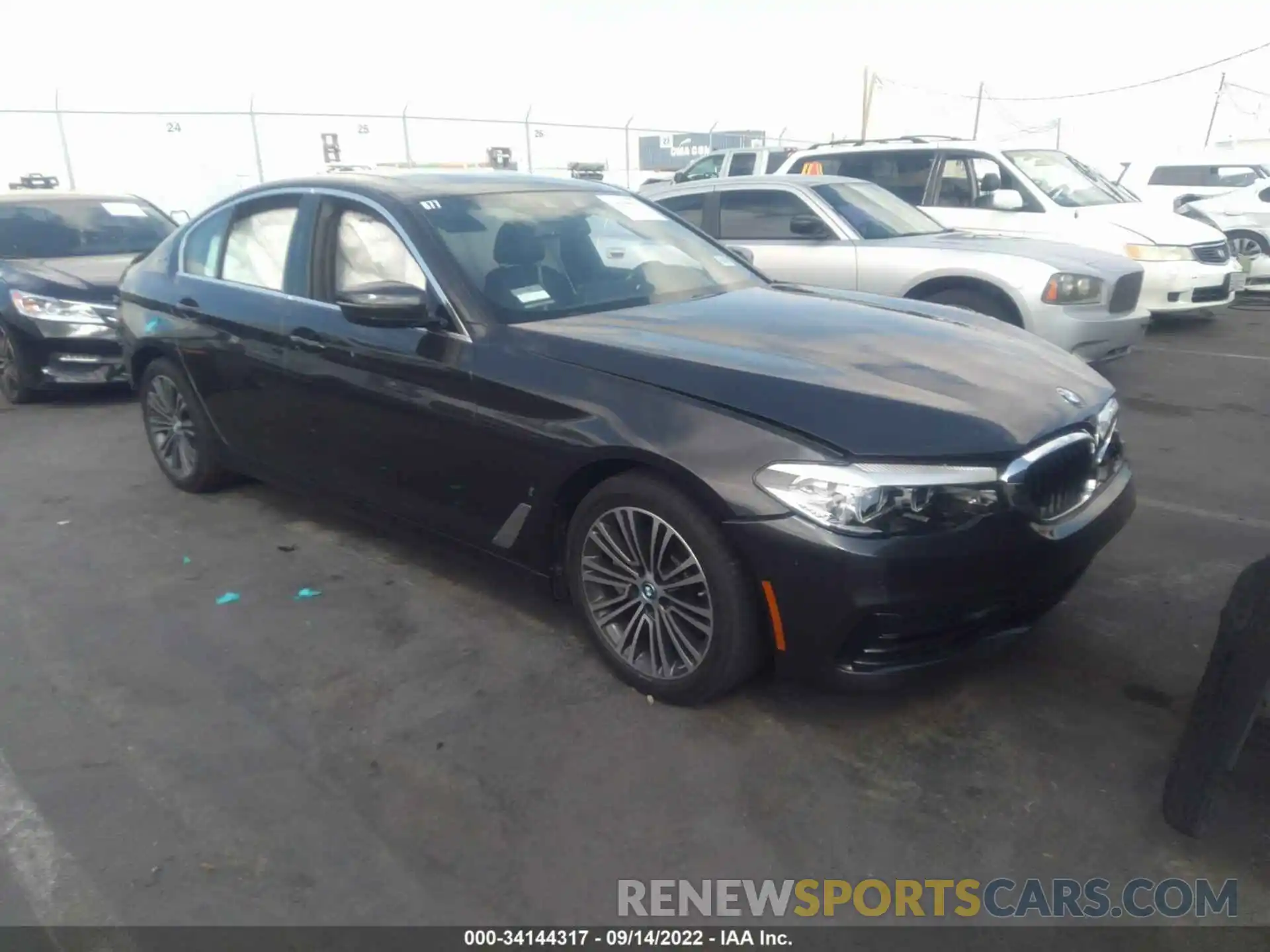 1 Photograph of a damaged car WBAJA9C58KB388452 BMW 5 SERIES 2019