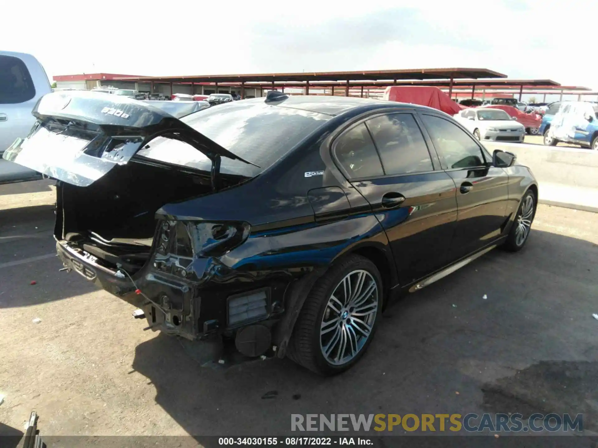 4 Photograph of a damaged car WBAJA9C58KB388578 BMW 5 SERIES 2019