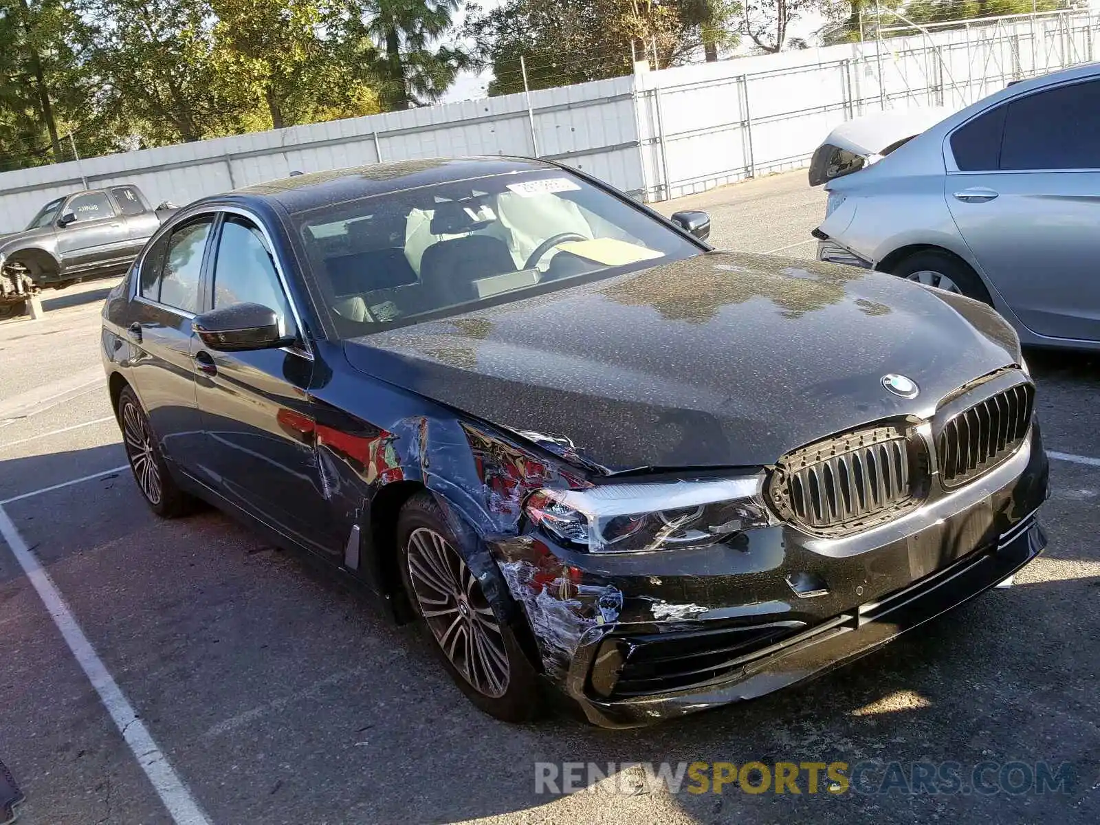 1 Photograph of a damaged car WBAJA9C58KB388869 BMW 5 SERIES 2019