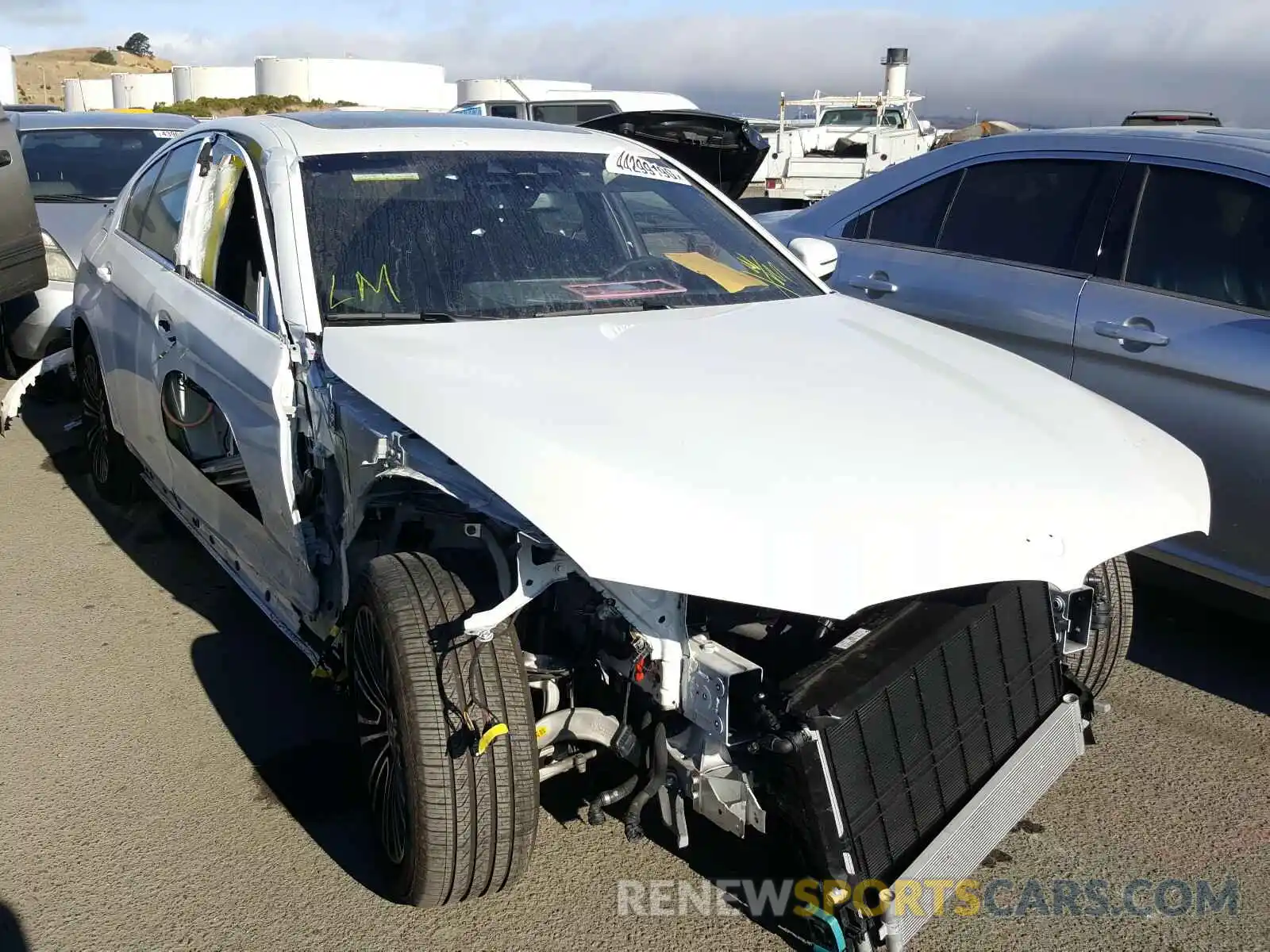 1 Photograph of a damaged car WBAJA9C58KB391965 BMW 5 SERIES 2019