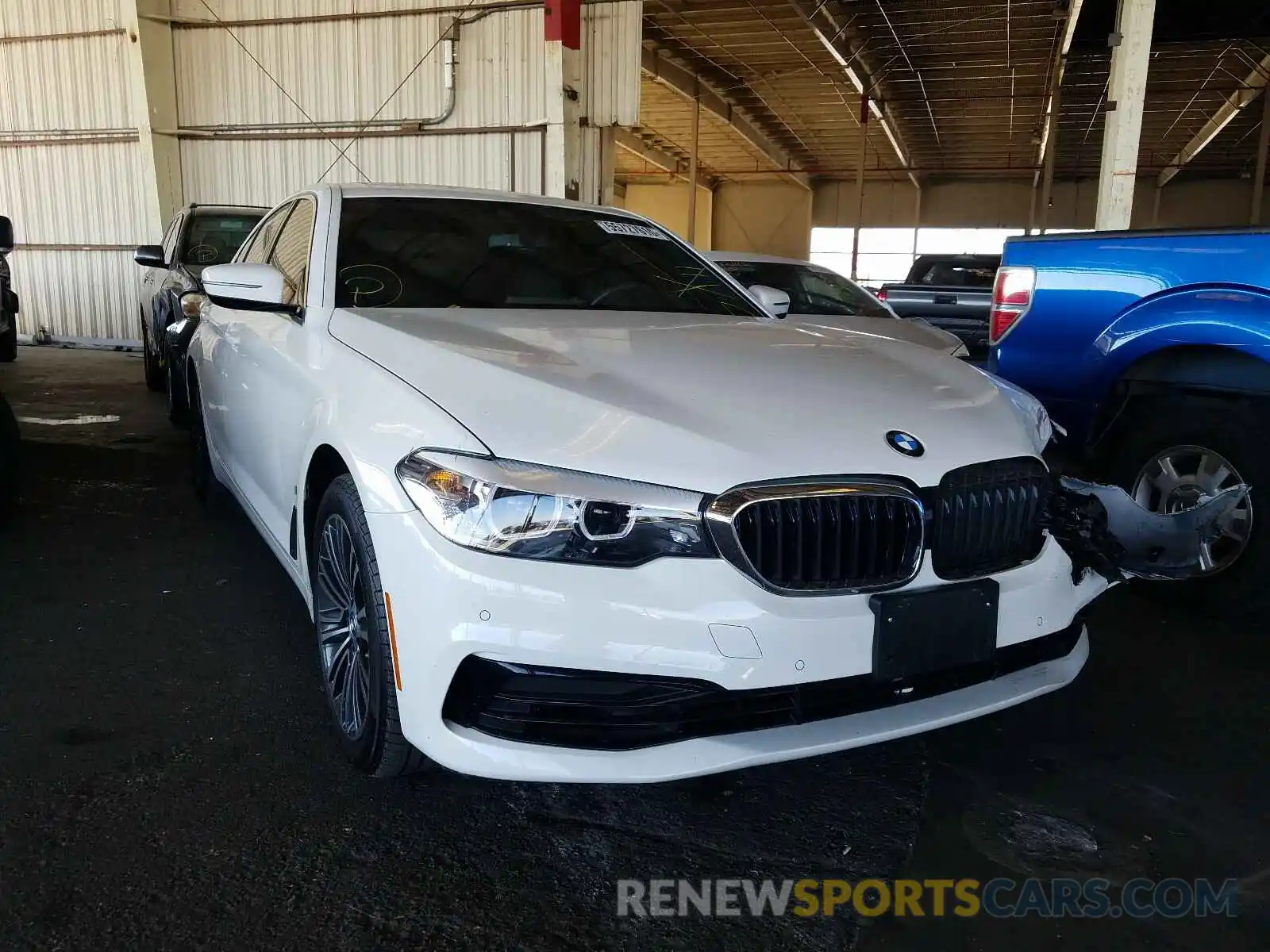 1 Photograph of a damaged car WBAJA9C58KB393103 BMW 5 SERIES 2019