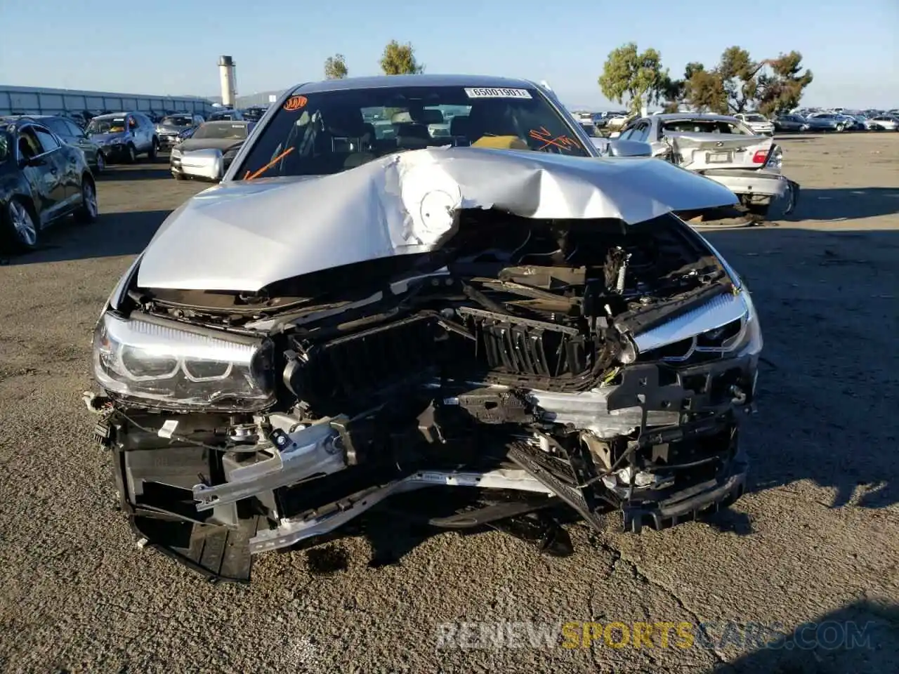 9 Photograph of a damaged car WBAJA9C58KB393862 BMW 5 SERIES 2019