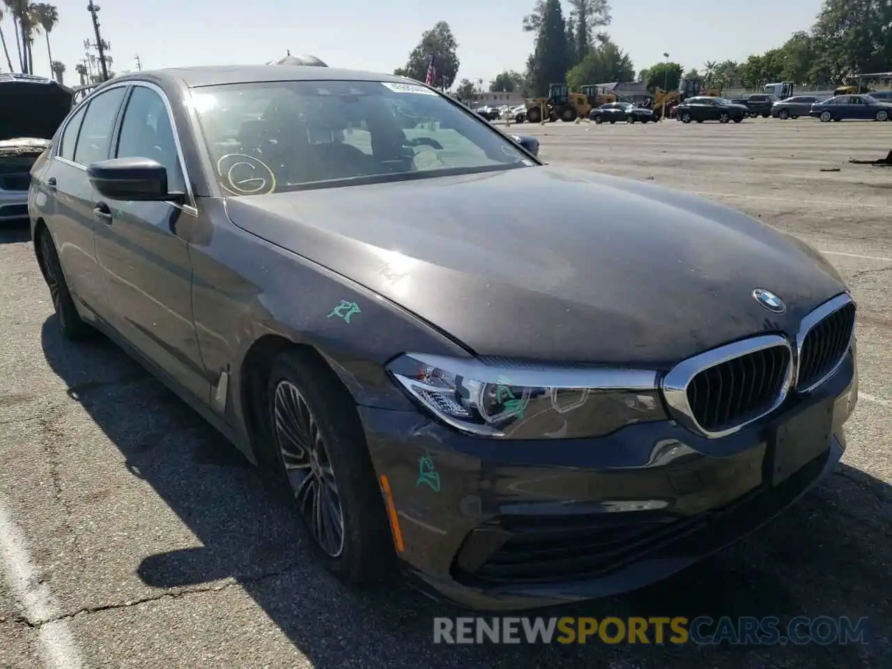 1 Photograph of a damaged car WBAJA9C59KB392624 BMW 5 SERIES 2019