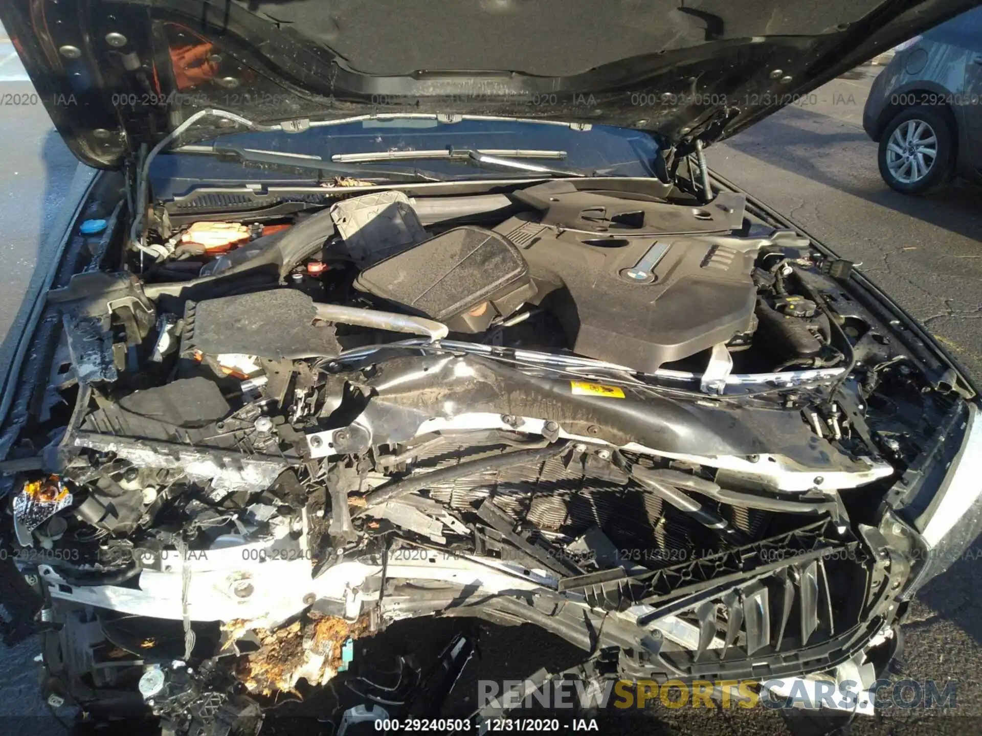 10 Photograph of a damaged car WBAJA9C5XKB388677 BMW 5 SERIES 2019