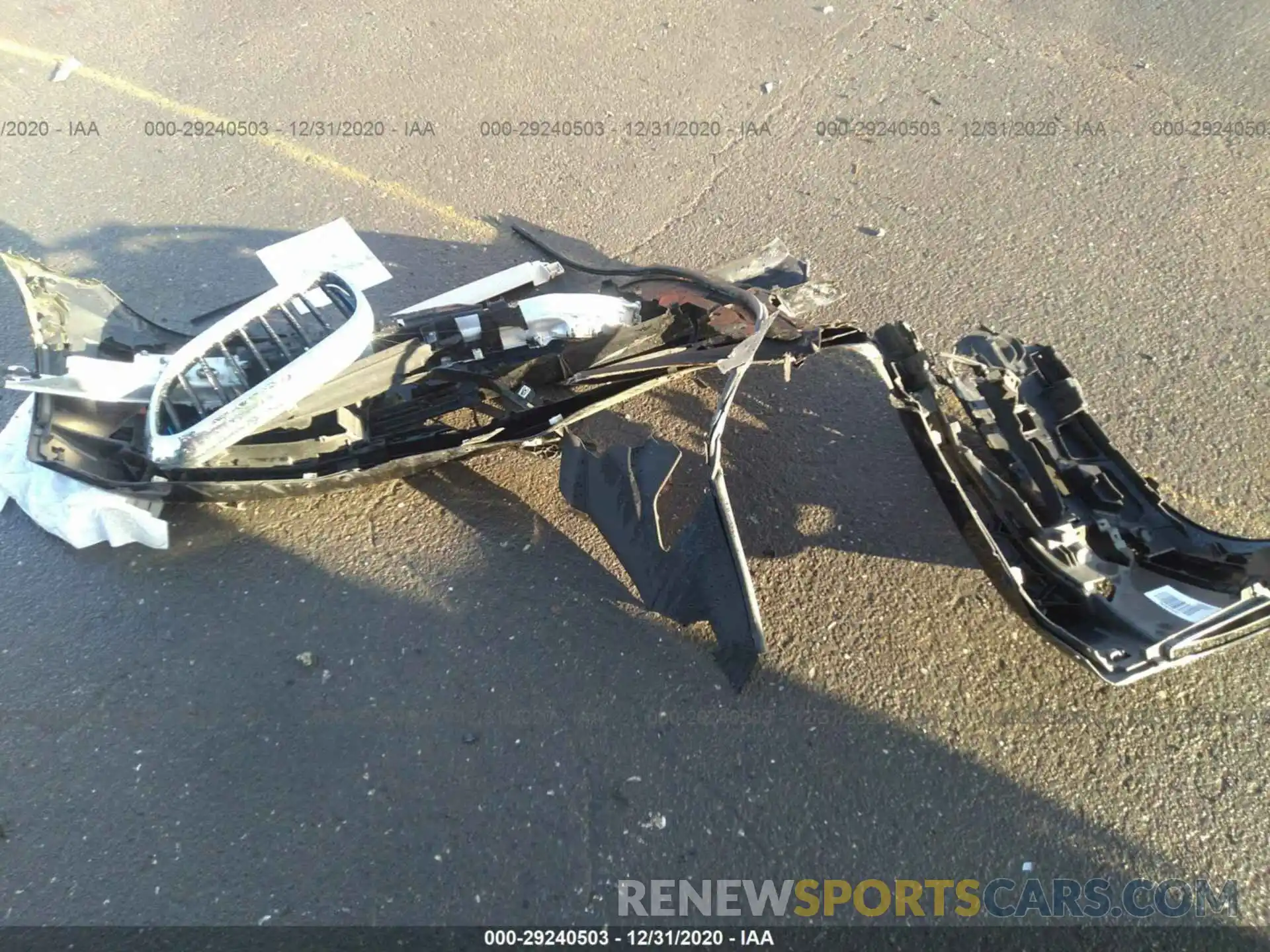 11 Photograph of a damaged car WBAJA9C5XKB388677 BMW 5 SERIES 2019