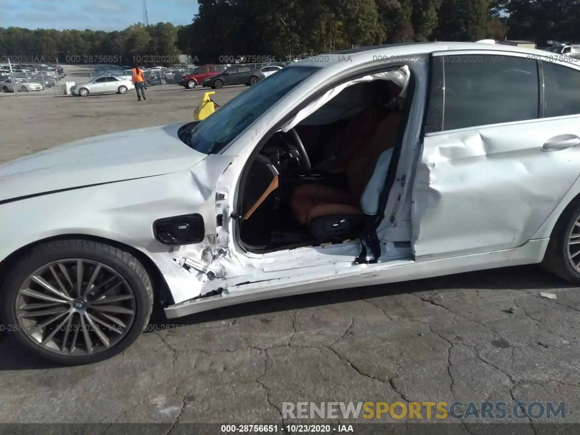 6 Photograph of a damaged car WBAJA9C5XKB392423 BMW 5 SERIES 2019