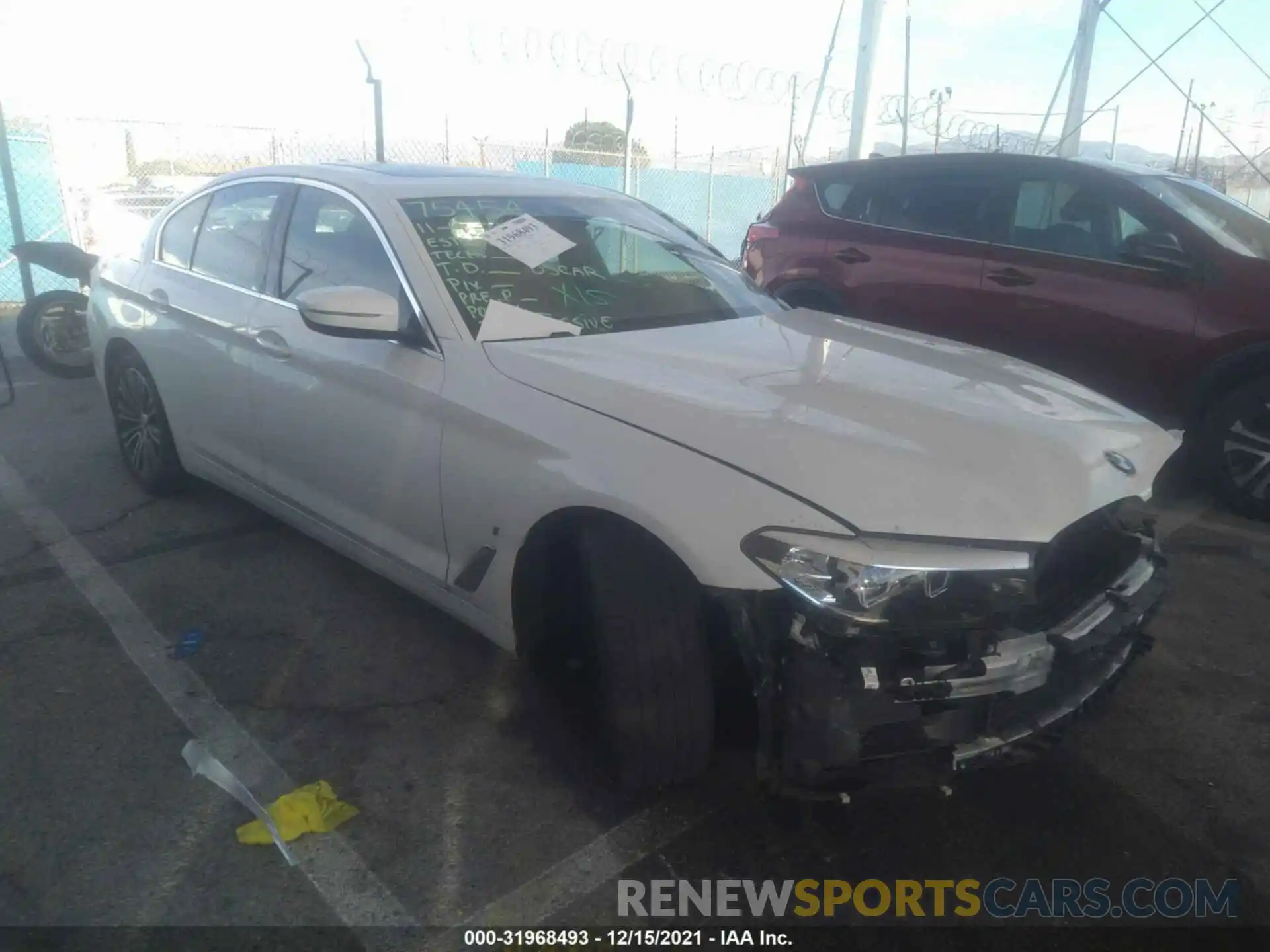 1 Photograph of a damaged car WBAJA9C5XKB393006 BMW 5 SERIES 2019