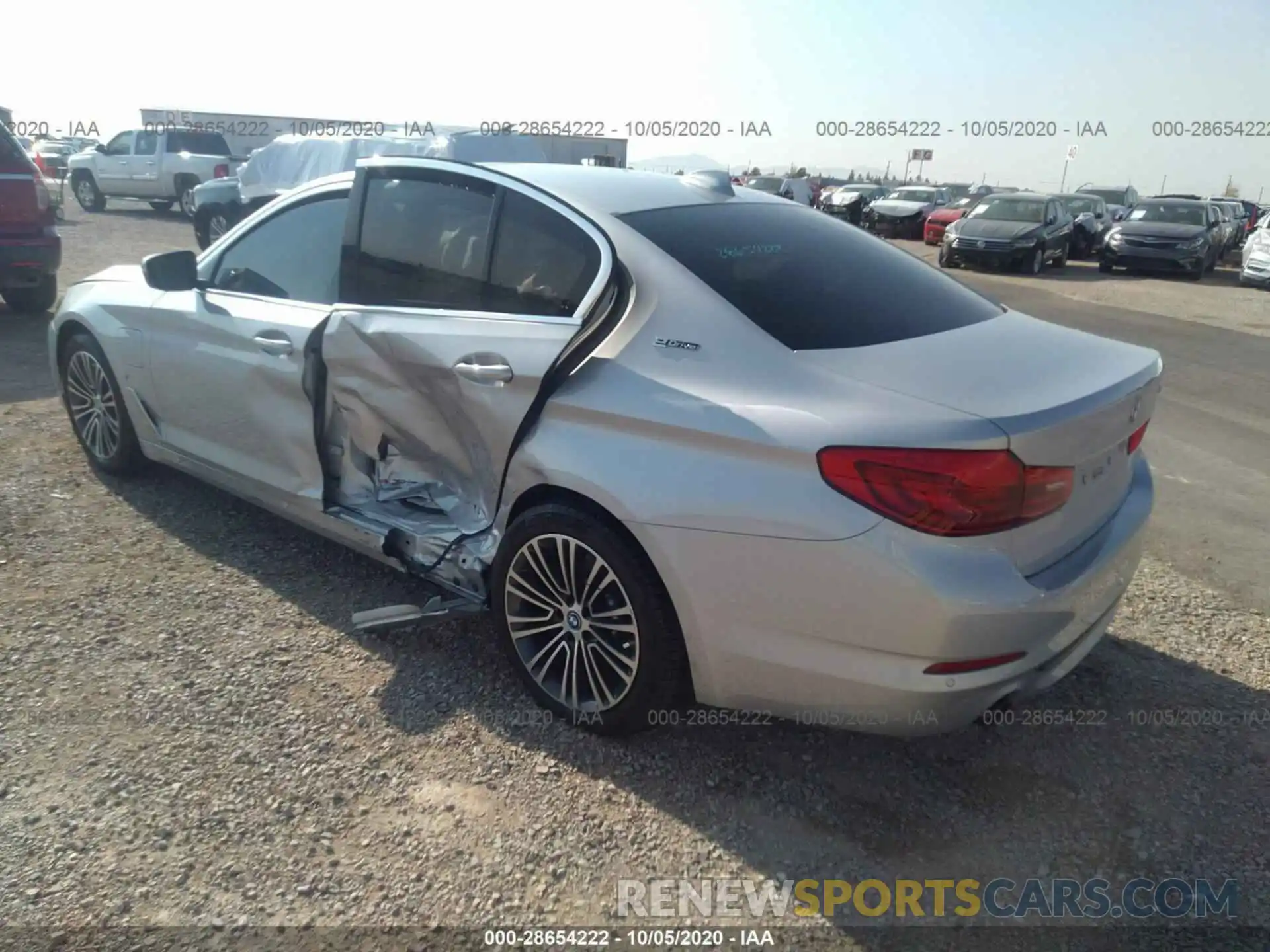 3 Photograph of a damaged car WBAJA9C5XKB393037 BMW 5 SERIES 2019