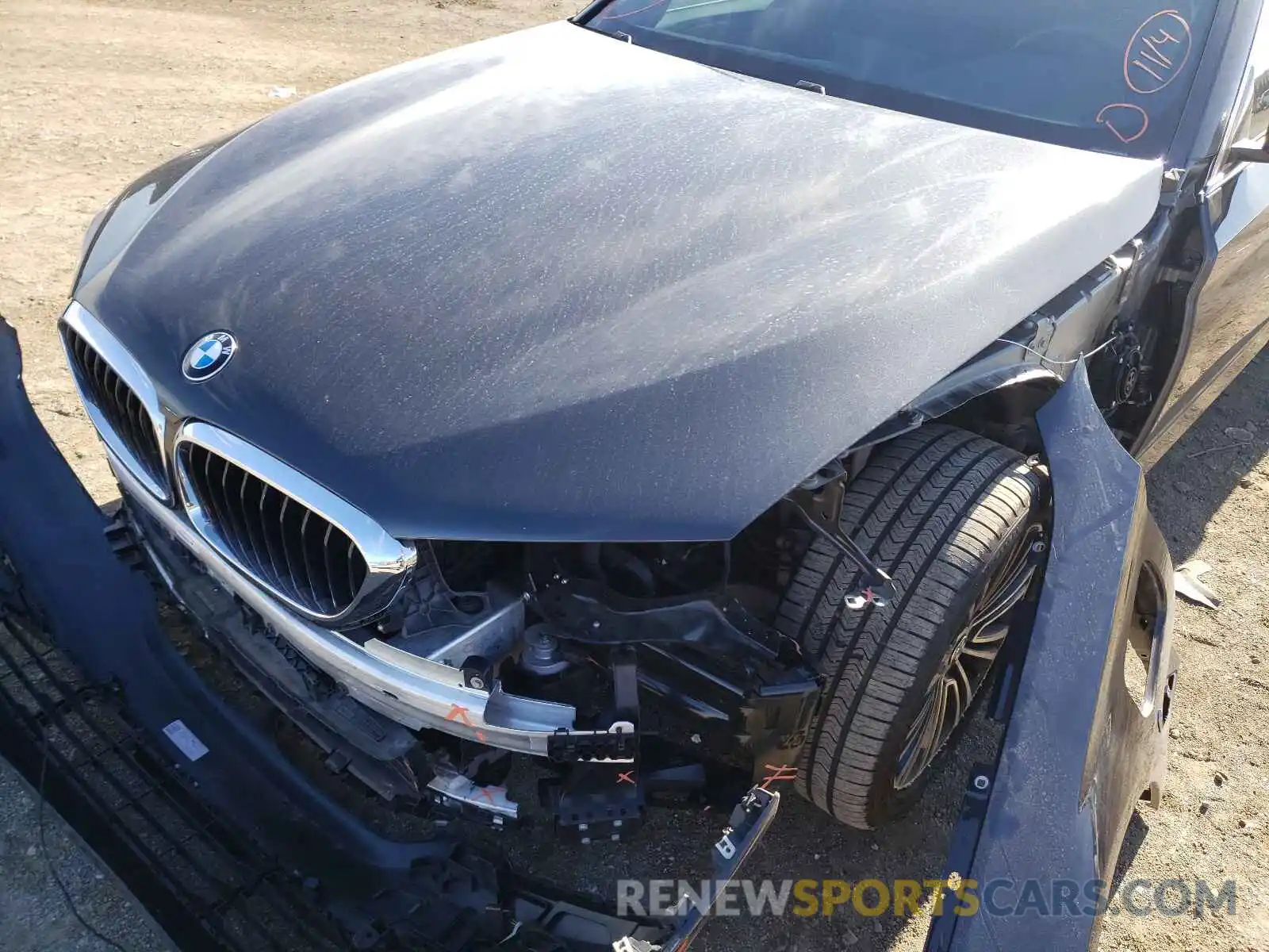 9 Photograph of a damaged car WBAJA9C5XKB398688 BMW 5 SERIES 2019