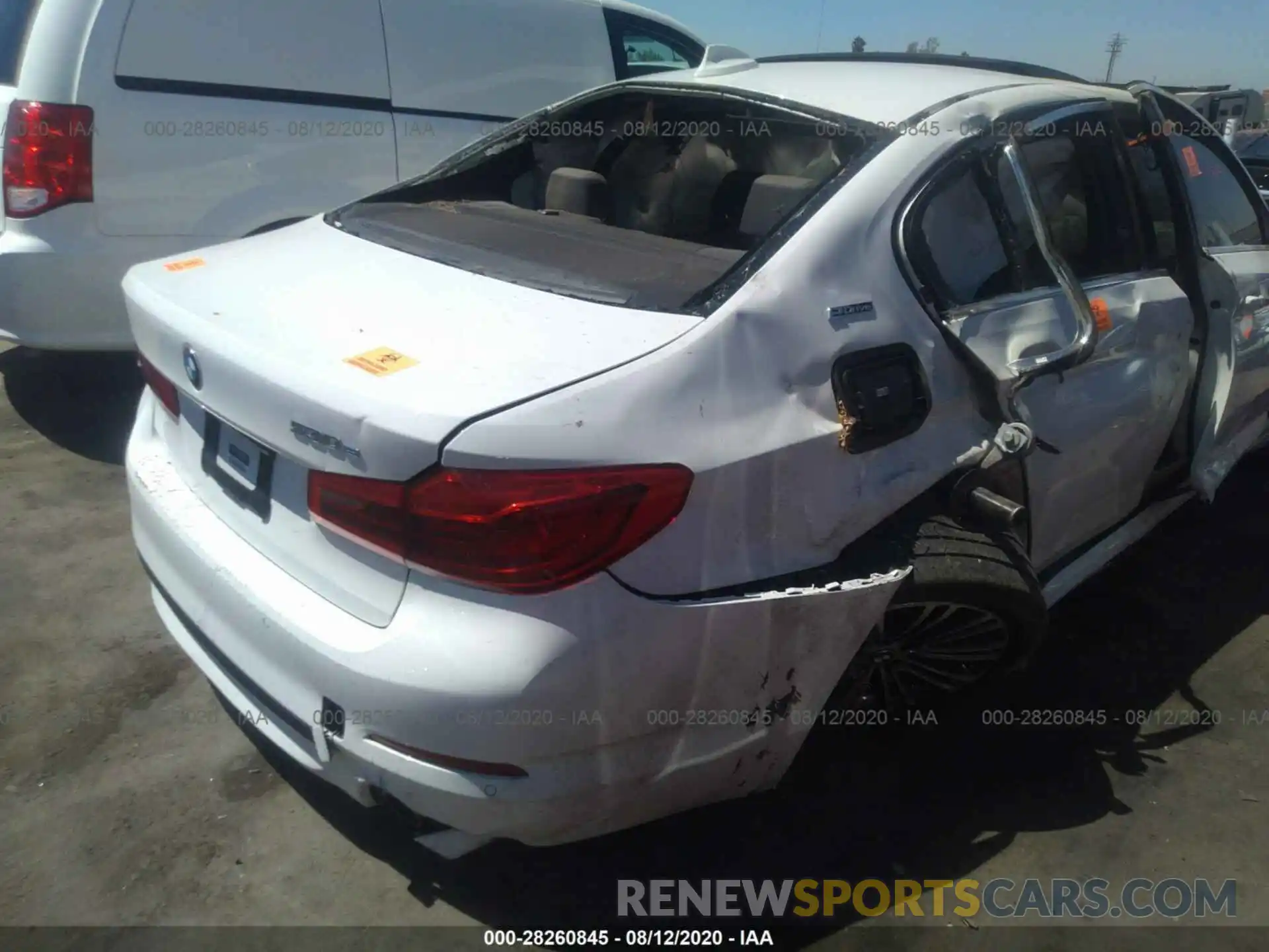 6 Photograph of a damaged car WBAJA9C5XKB398934 BMW 5 SERIES 2019