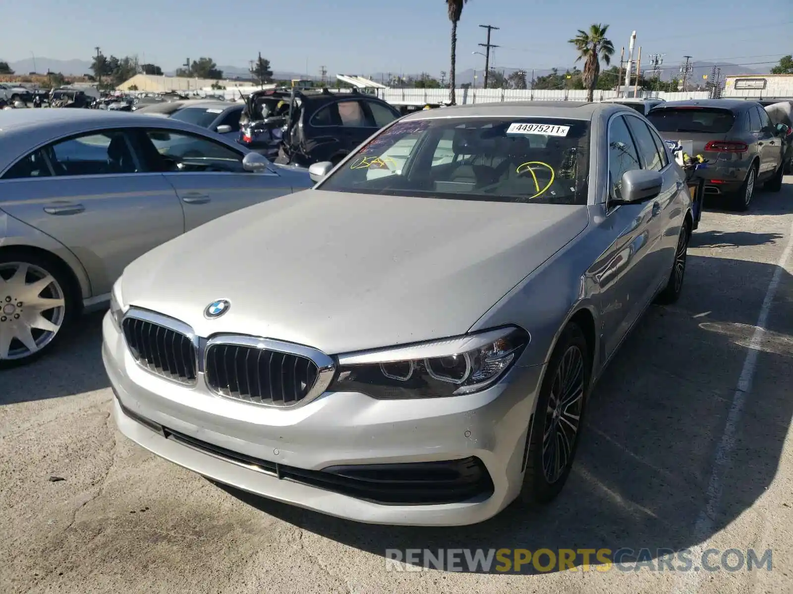 2 Photograph of a damaged car WBAJA9C5XKB399095 BMW 5 SERIES 2019