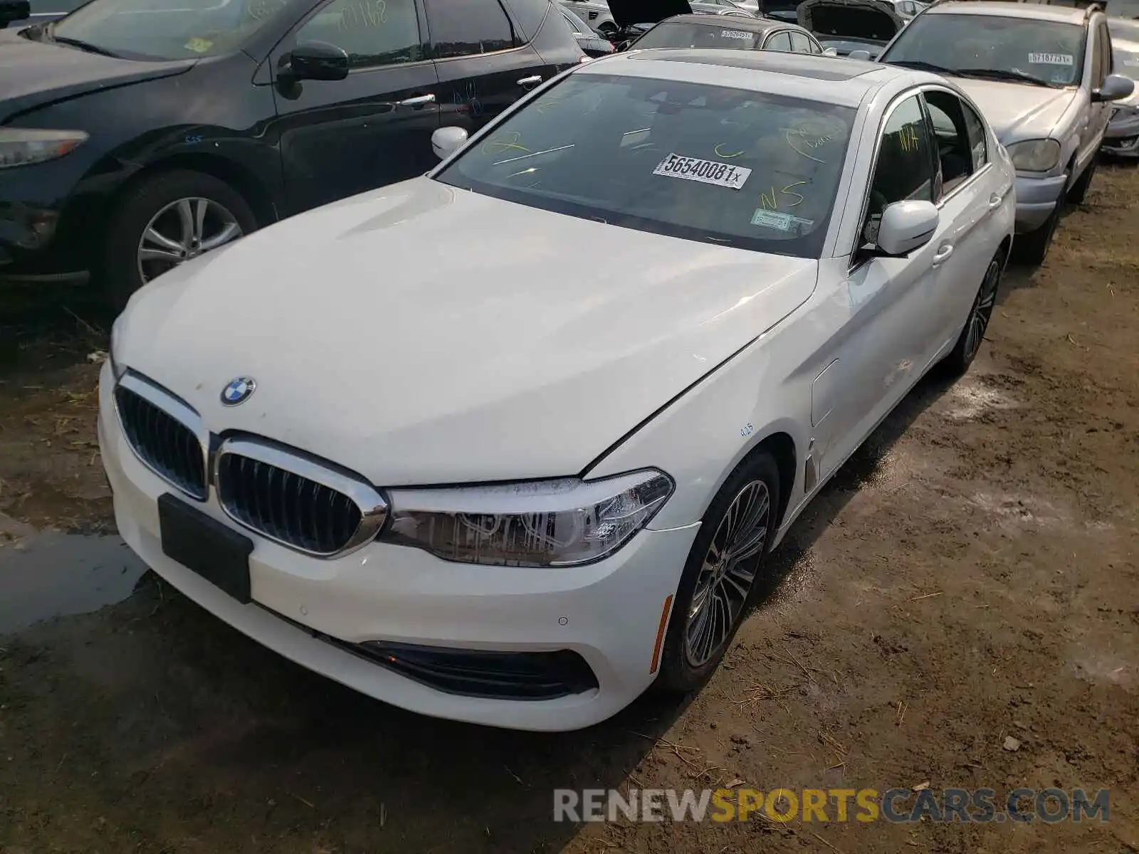 2 Photograph of a damaged car WBAJB1C51KB375329 BMW 5 SERIES 2019