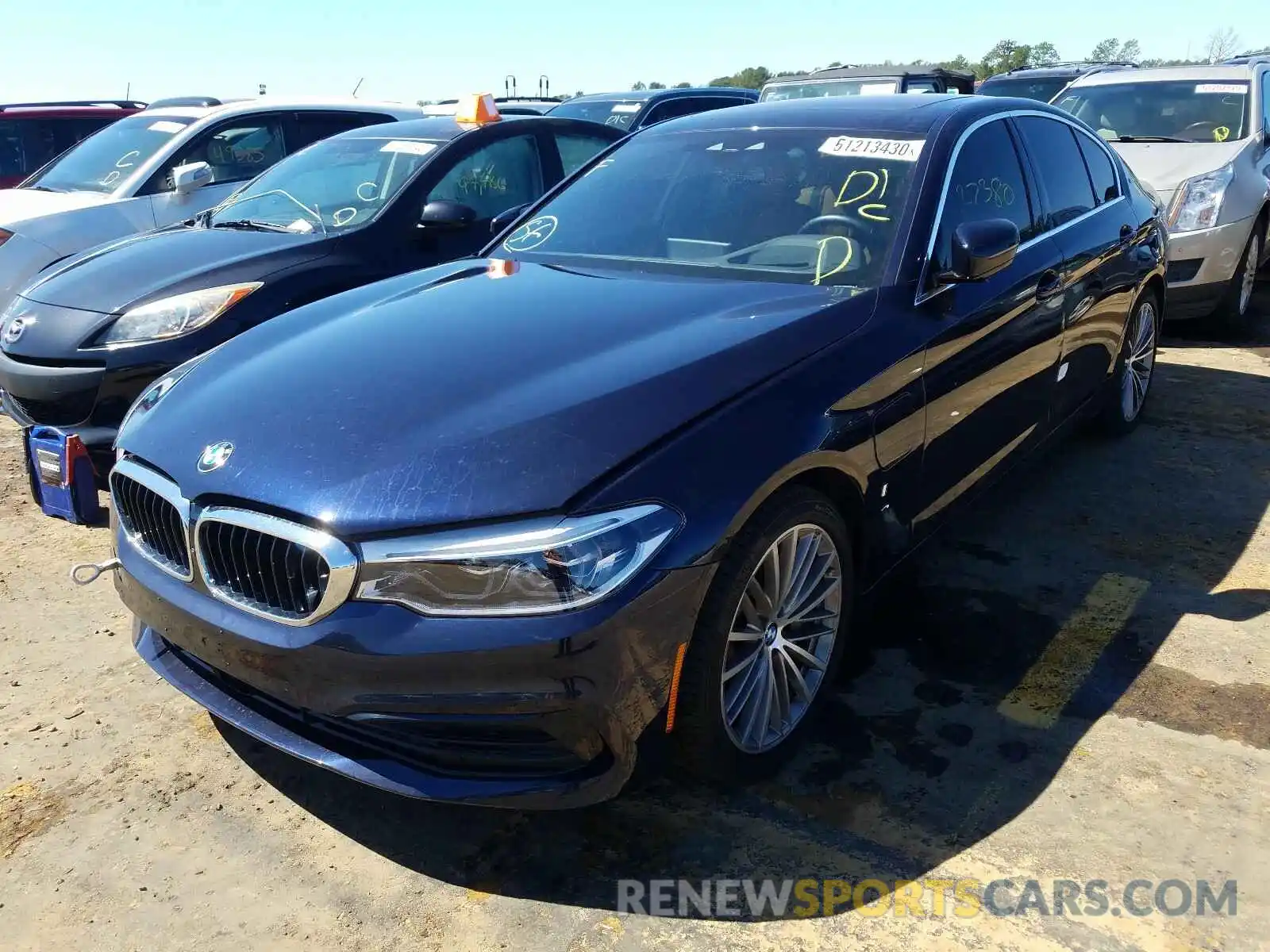 2 Photograph of a damaged car WBAJB1C52KB376814 BMW 5 SERIES 2019