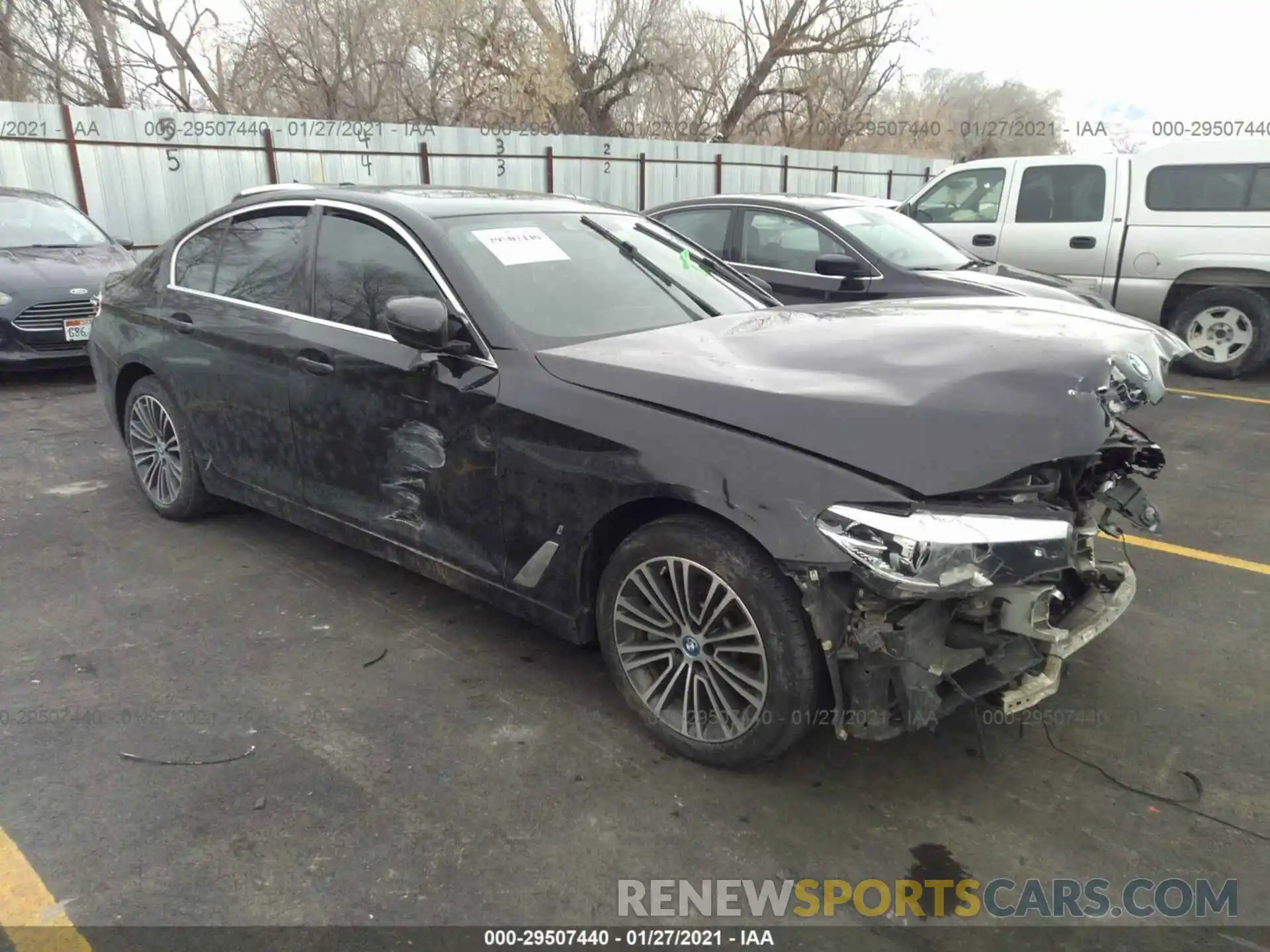 1 Photograph of a damaged car WBAJB1C53KB375218 BMW 5 SERIES 2019