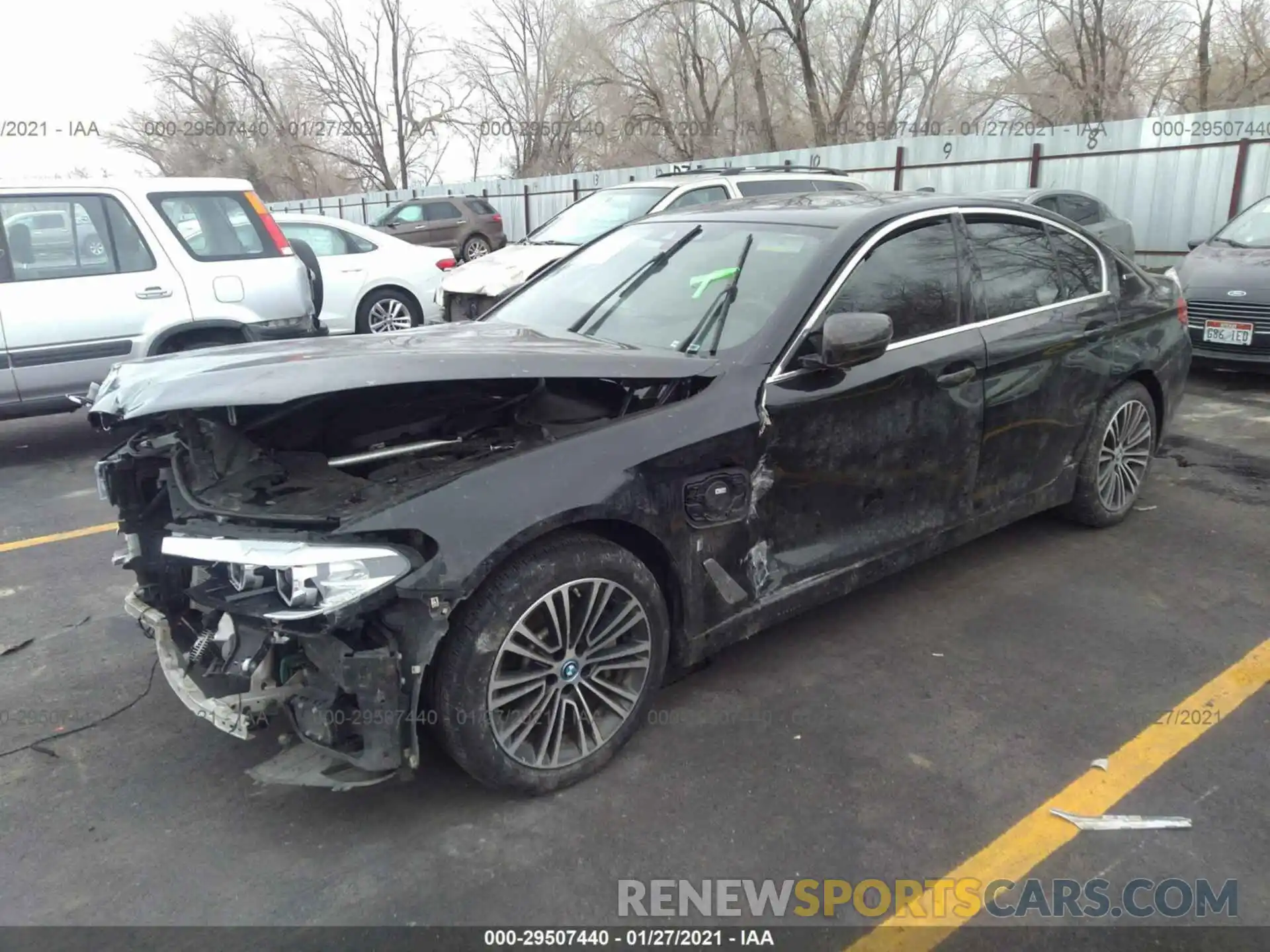 2 Photograph of a damaged car WBAJB1C53KB375218 BMW 5 SERIES 2019