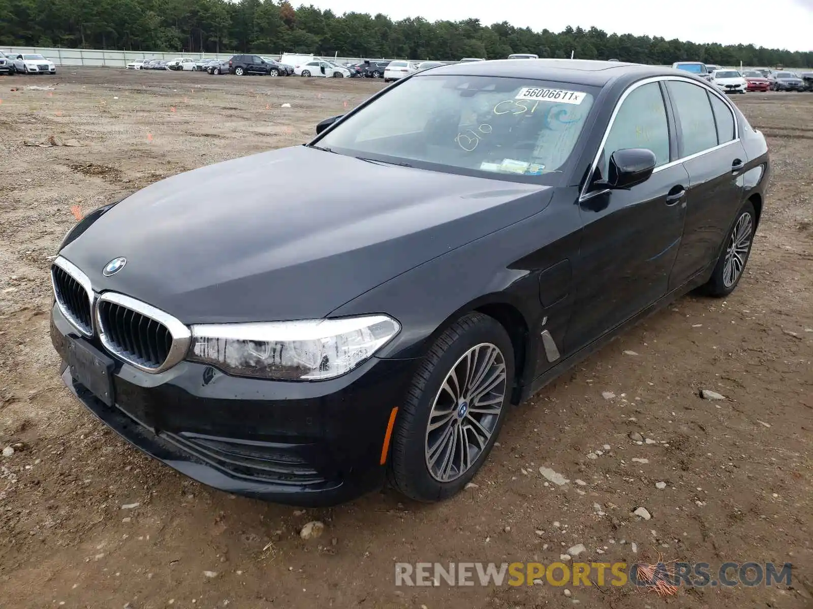 2 Photograph of a damaged car WBAJB1C53KB375509 BMW 5 SERIES 2019