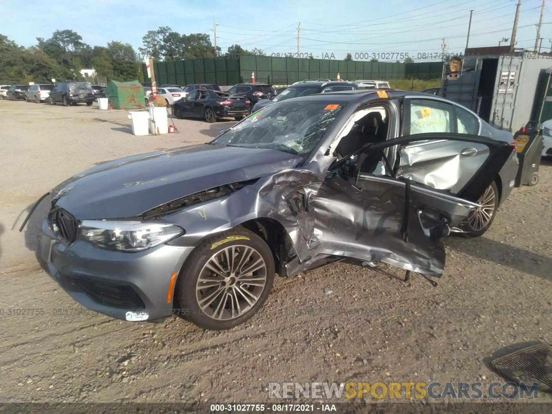 2 Photograph of a damaged car WBAJB1C53KB375963 BMW 5 SERIES 2019