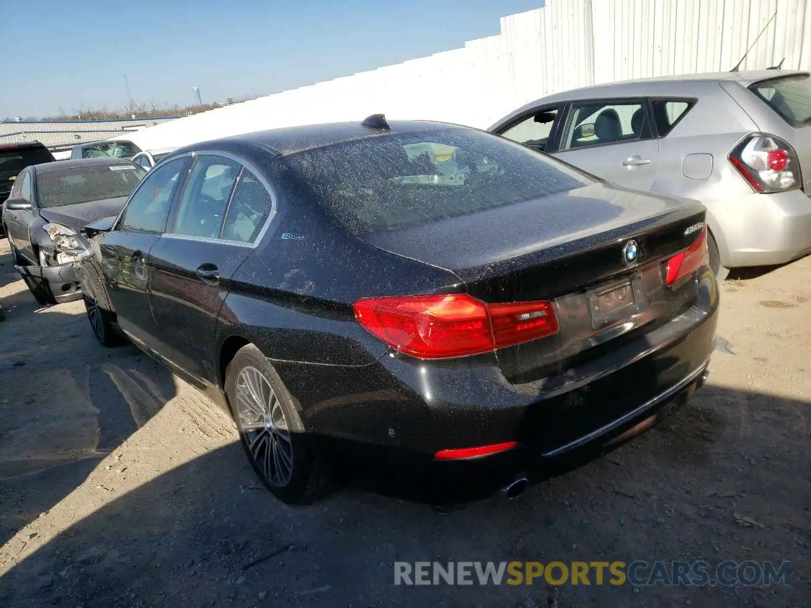 3 Фотография поврежденного автомобиля WBAJB1C55KB375205 BMW 5 SERIES 2019