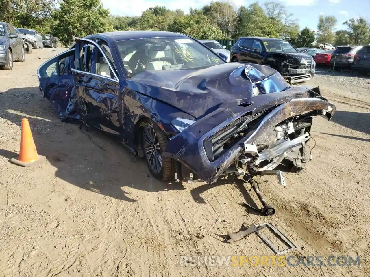 1 Photograph of a damaged car WBAJB1C55KB375477 BMW 5 SERIES 2019