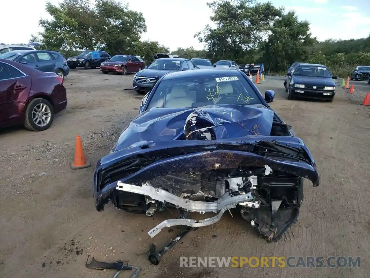 7 Photograph of a damaged car WBAJB1C55KB375477 BMW 5 SERIES 2019