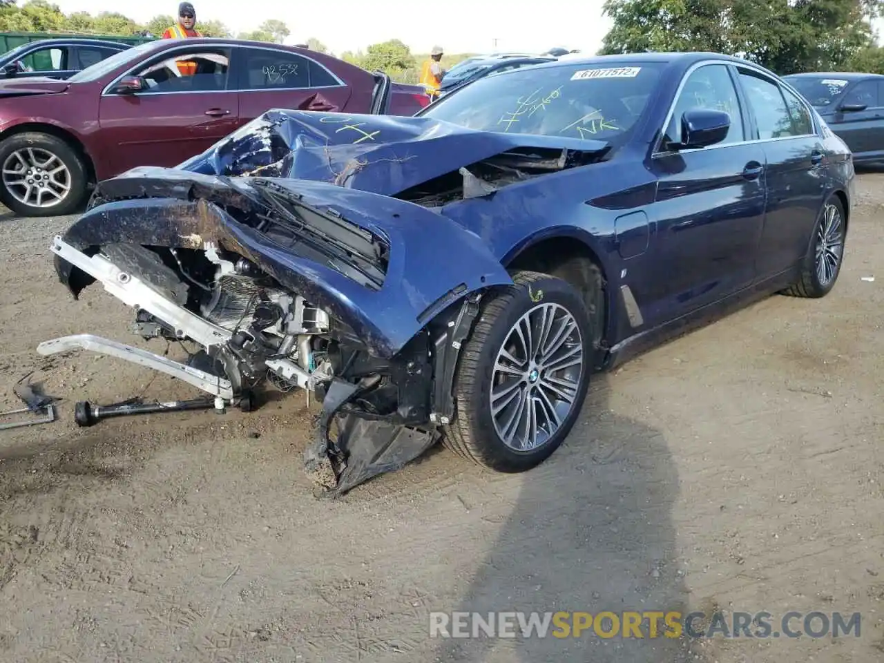 9 Photograph of a damaged car WBAJB1C55KB375477 BMW 5 SERIES 2019