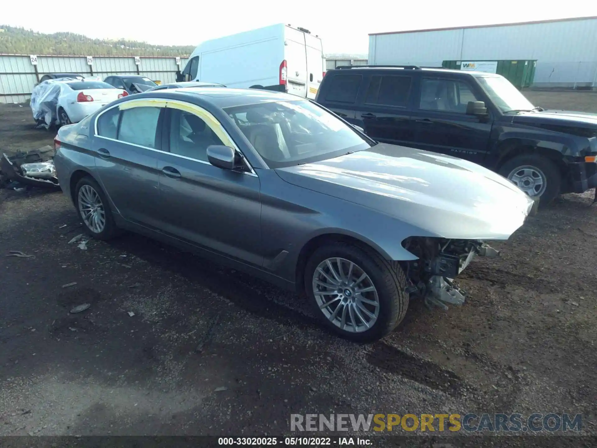 1 Photograph of a damaged car WBAJB1C55KB375723 BMW 5 SERIES 2019