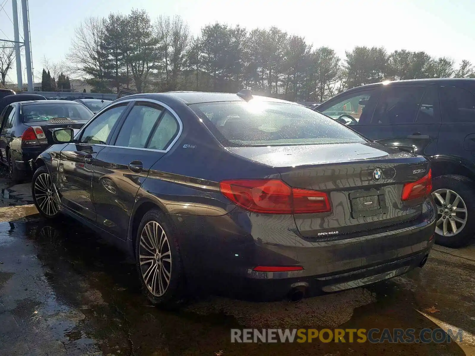 3 Photograph of a damaged car WBAJB1C56KB375164 BMW 5 SERIES 2019