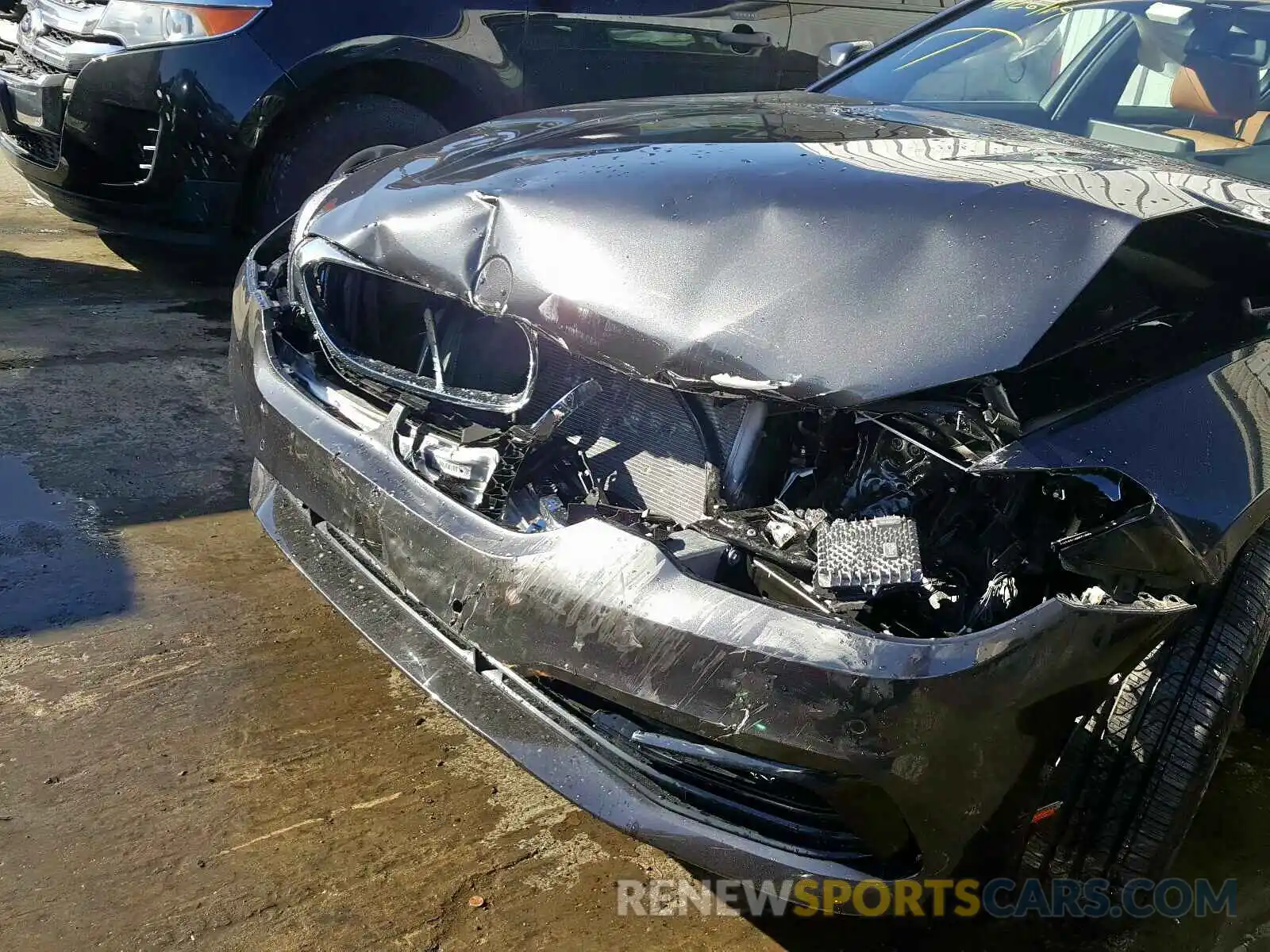 9 Фотография поврежденного автомобиля WBAJB1C56KB375164 BMW 5 SERIES 2019