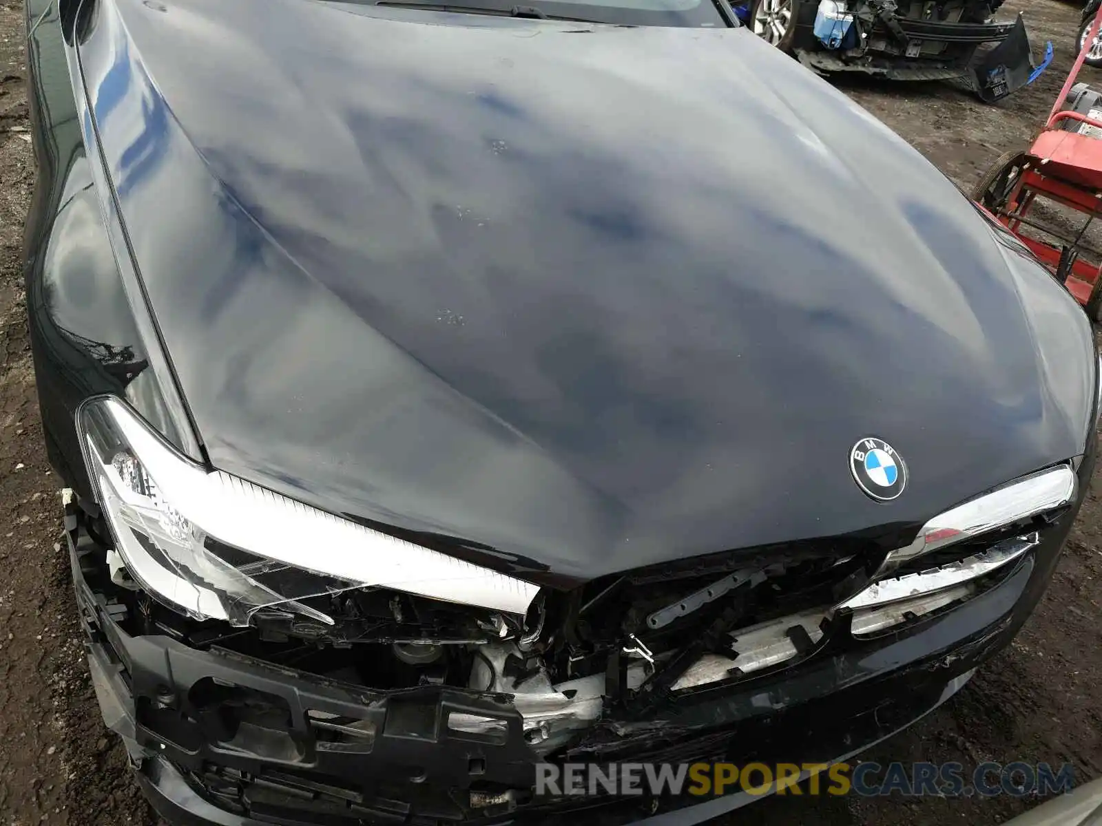 7 Photograph of a damaged car WBAJB1C57KB375691 BMW 5 SERIES 2019