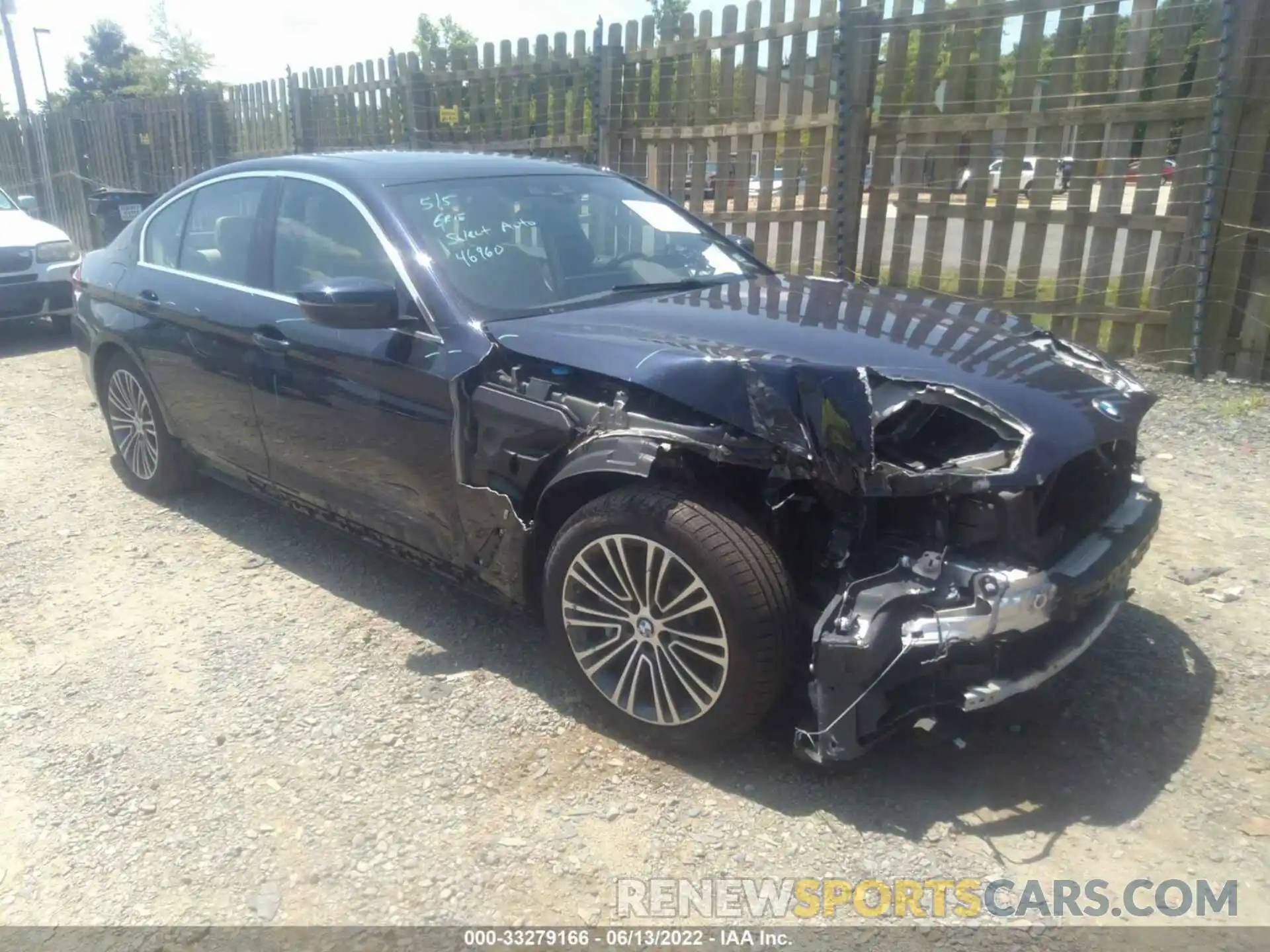 1 Photograph of a damaged car WBAJB1C57KB376498 BMW 5 SERIES 2019