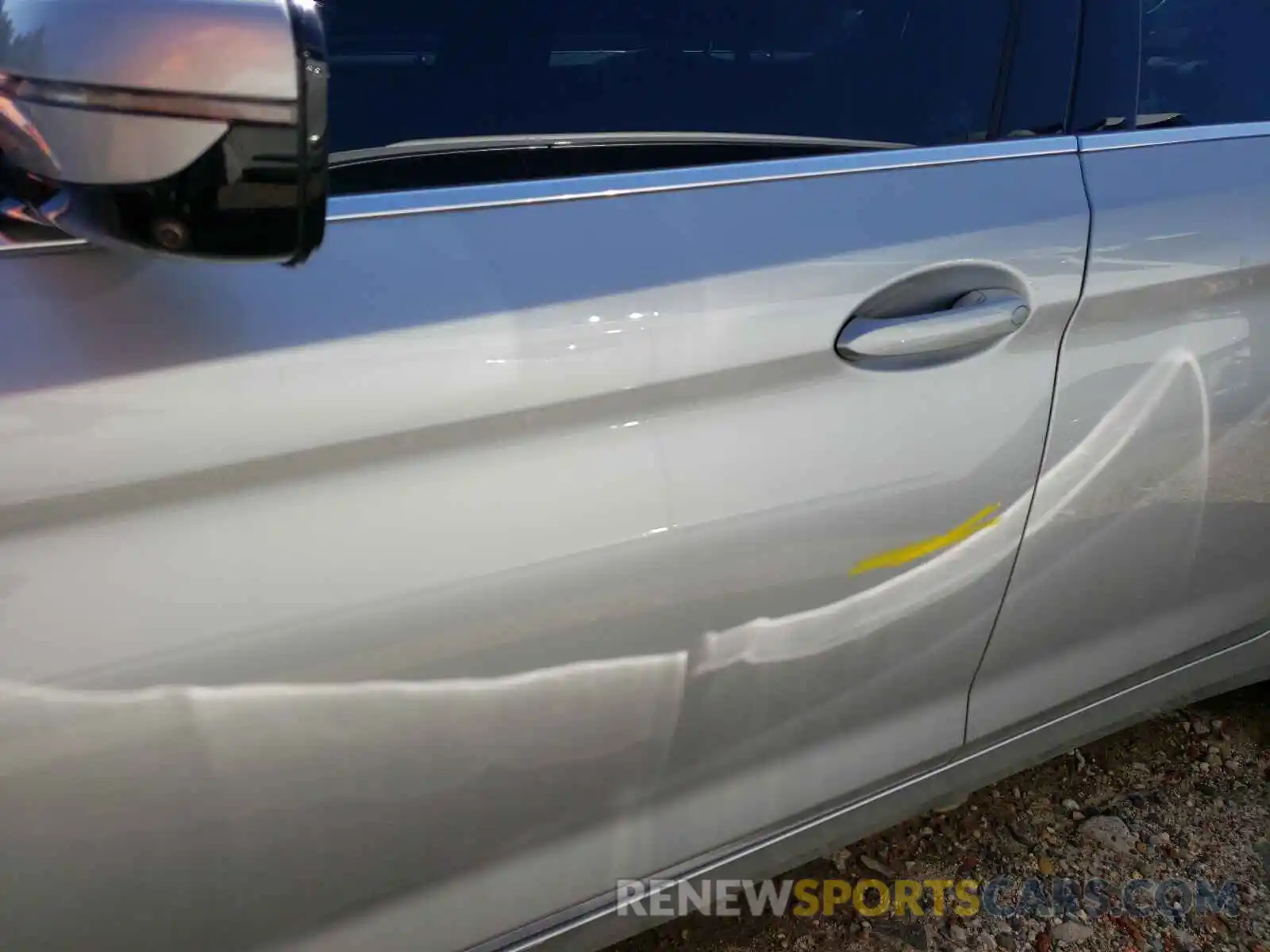 9 Photograph of a damaged car WBAJB1C58KB376543 BMW 5 SERIES 2019