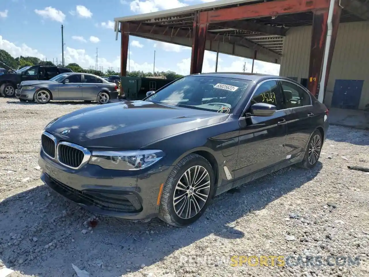 2 Photograph of a damaged car WBAJB1C58KB376753 BMW 5 SERIES 2019