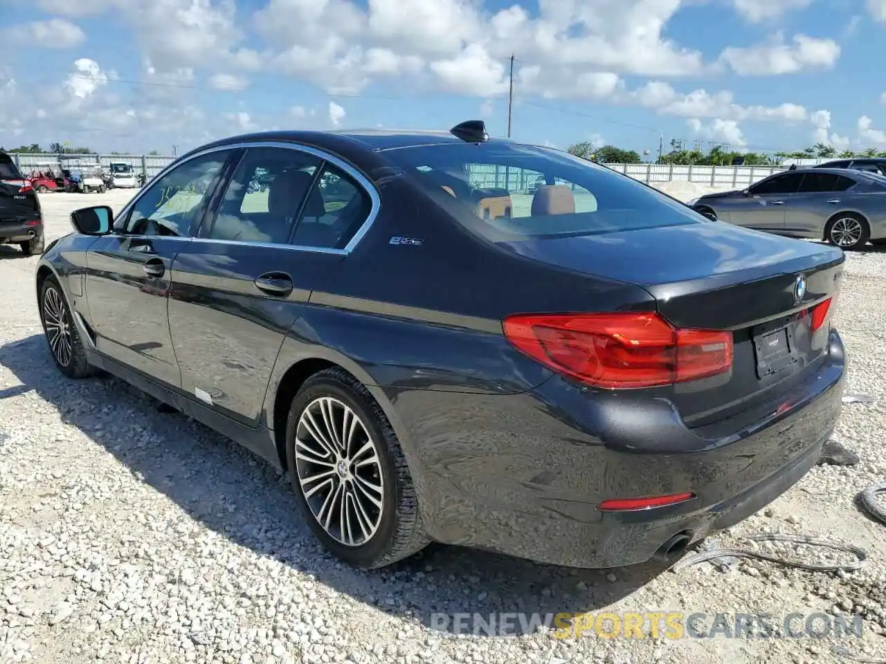 3 Photograph of a damaged car WBAJB1C58KB376753 BMW 5 SERIES 2019