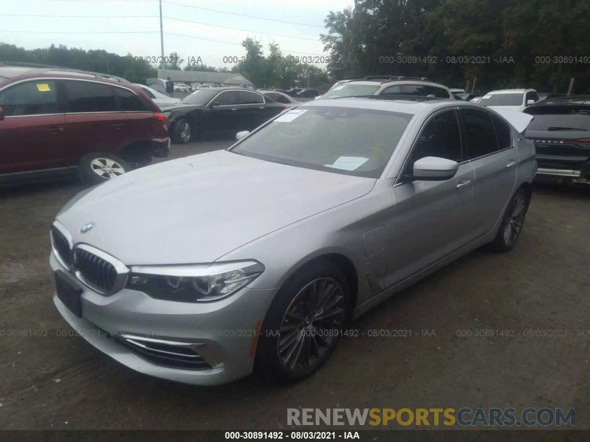 2 Photograph of a damaged car WBAJB1C59KB375885 BMW 5 SERIES 2019