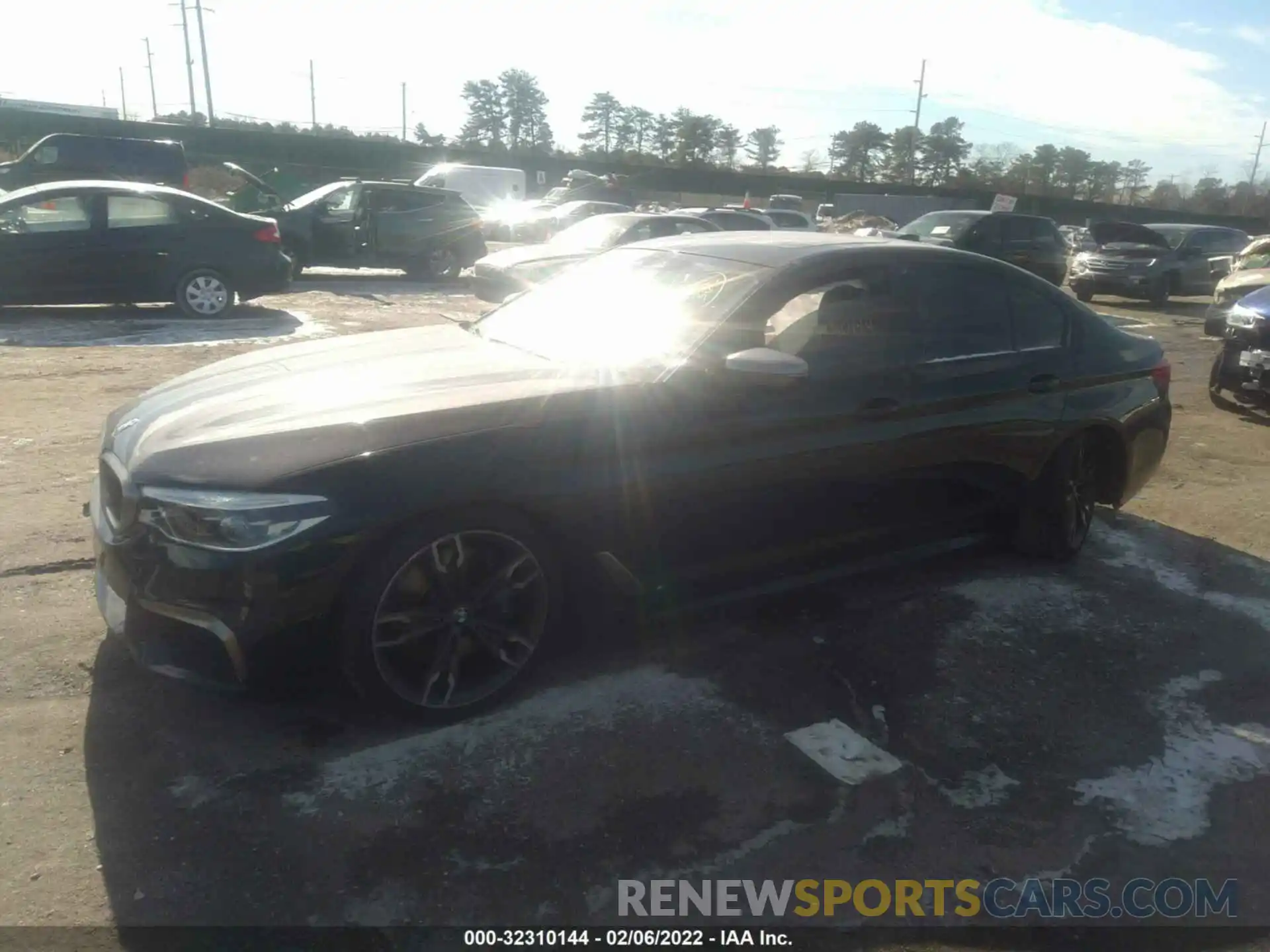 2 Photograph of a damaged car WBAJB9C54KB289379 BMW 5 SERIES 2019