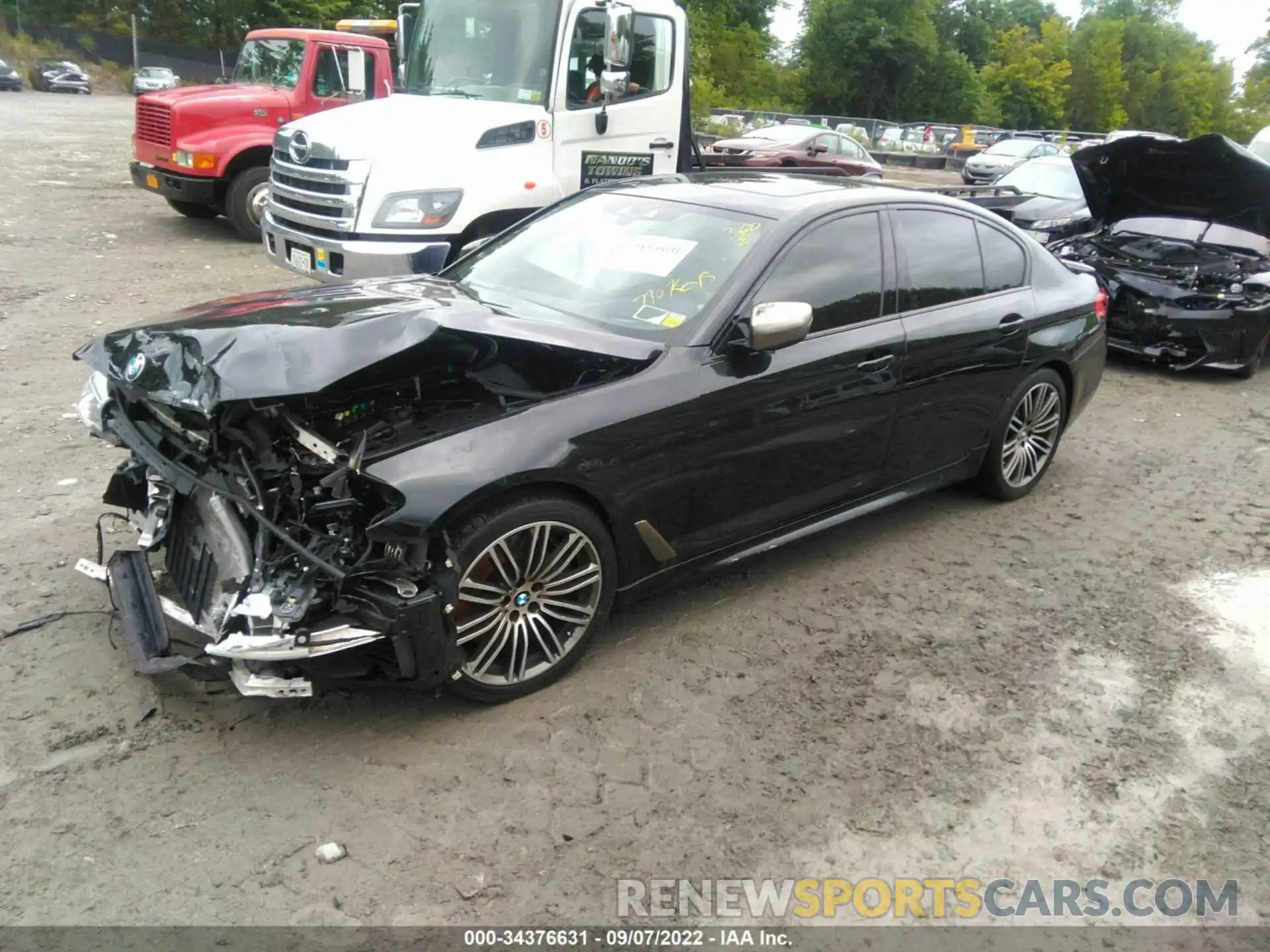 2 Photograph of a damaged car WBAJB9C55KB464755 BMW 5 SERIES 2019